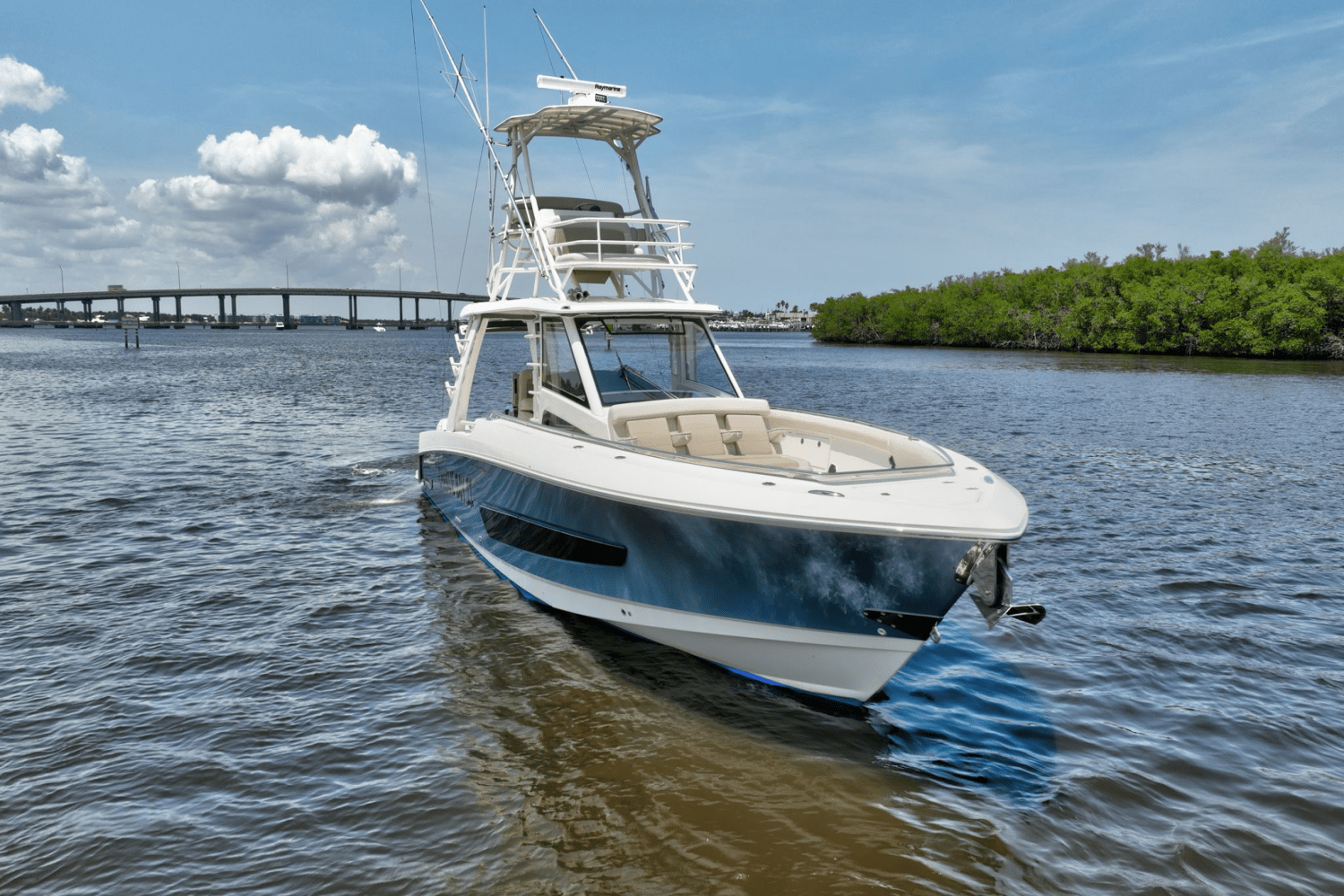 2020 Boston Whaler 420 OUTRAGE Image Thumbnail #49