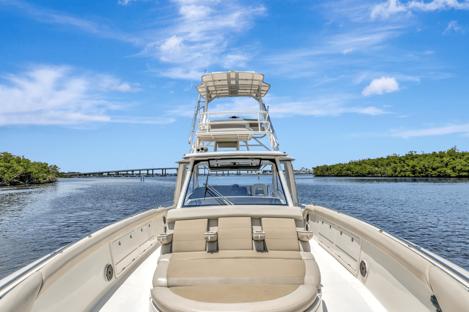 2020 Boston Whaler 420 OUTRAGE Image Thumbnail #34