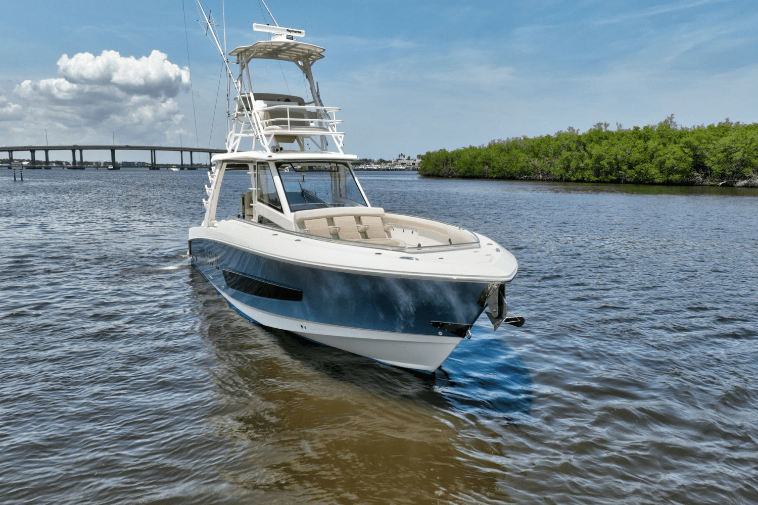 2020 Boston Whaler 420 OUTRAGE Image Thumbnail #48