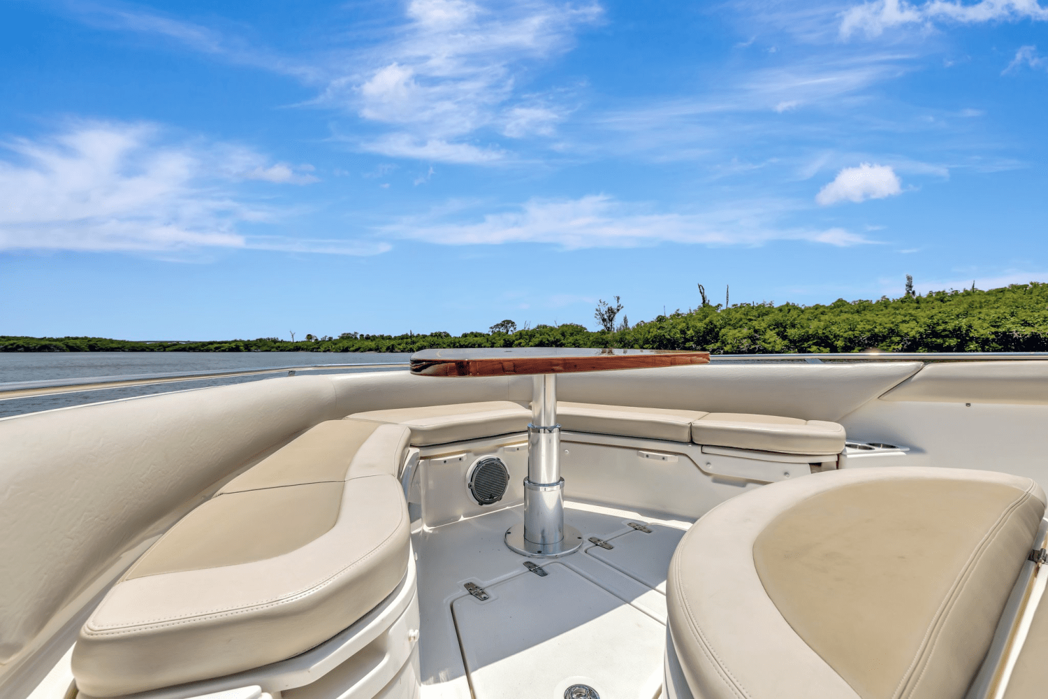2020 Boston Whaler 420 OUTRAGE Image Thumbnail #24