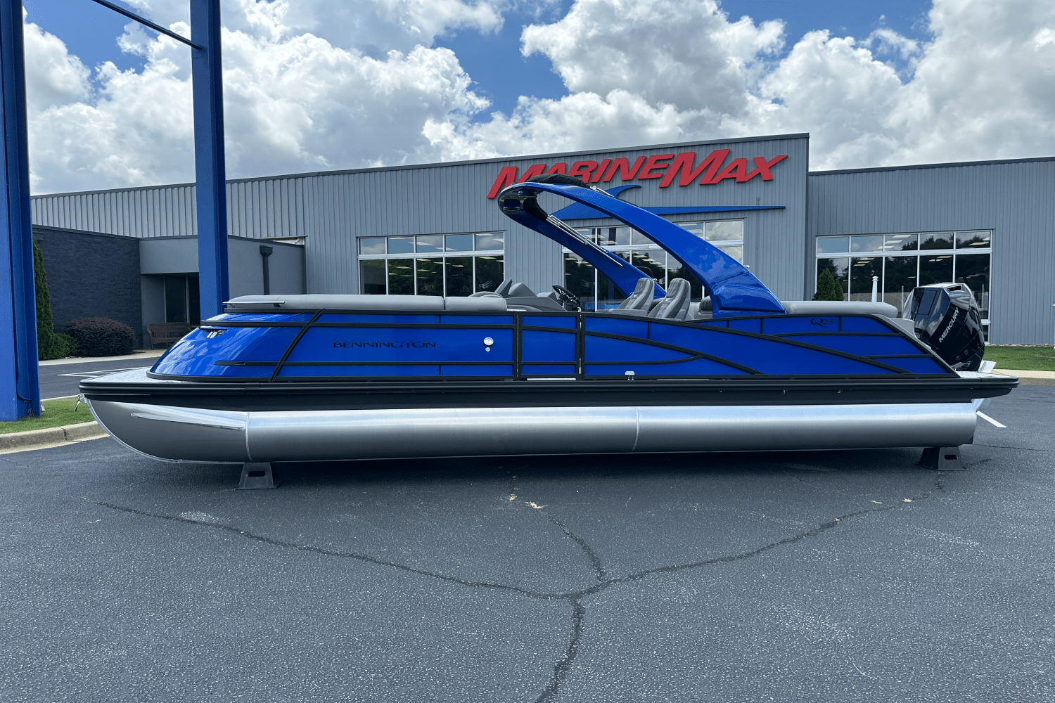 2026 Bennington 25Q Image Thumbnail #0