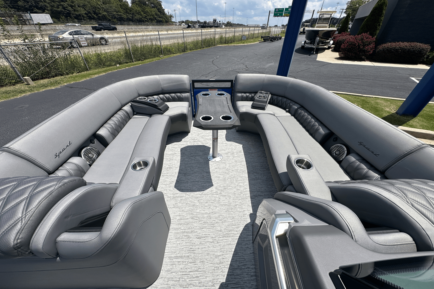 2026 Bennington 25Q Image Thumbnail #6