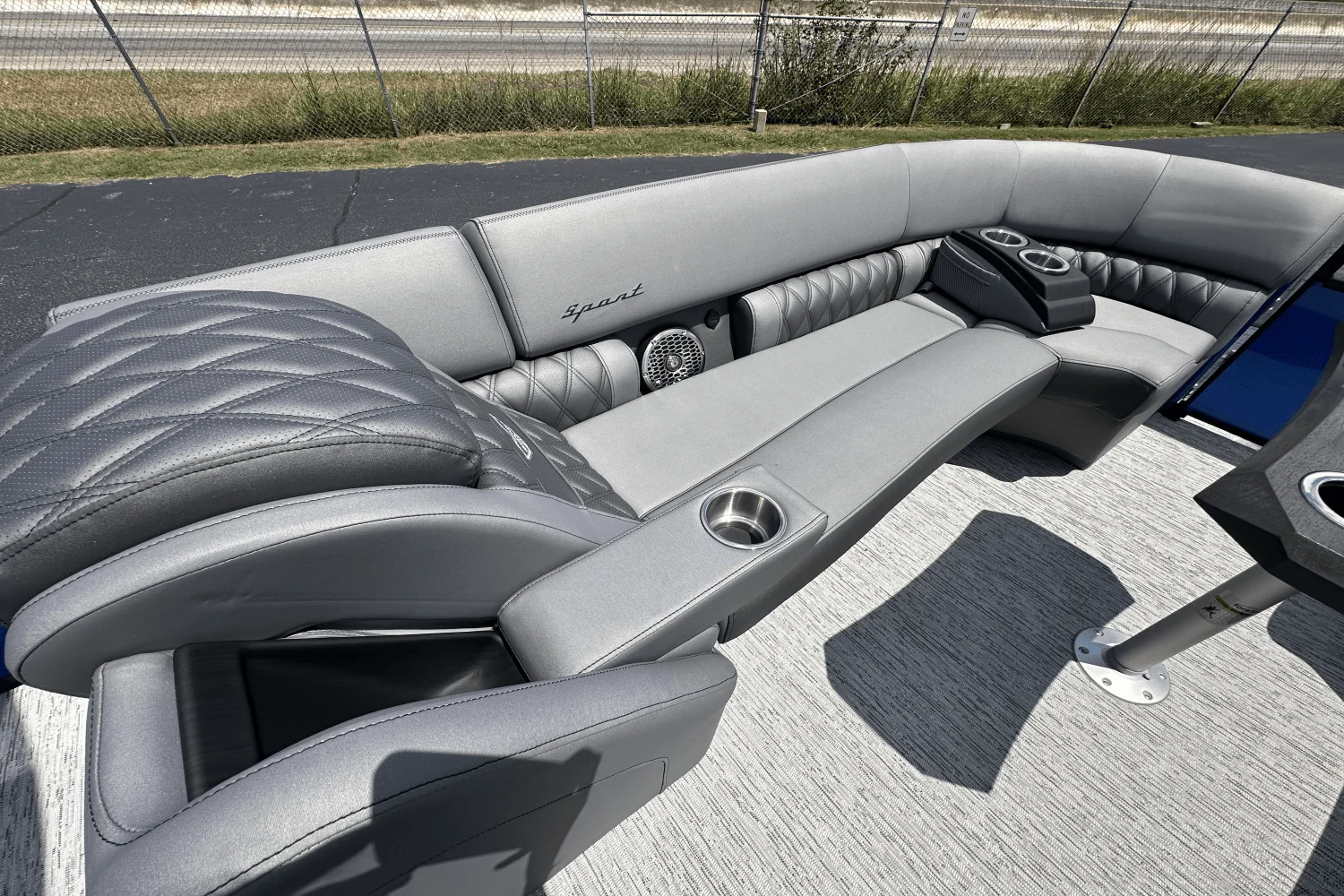 2026 Bennington 25Q Image Thumbnail #7