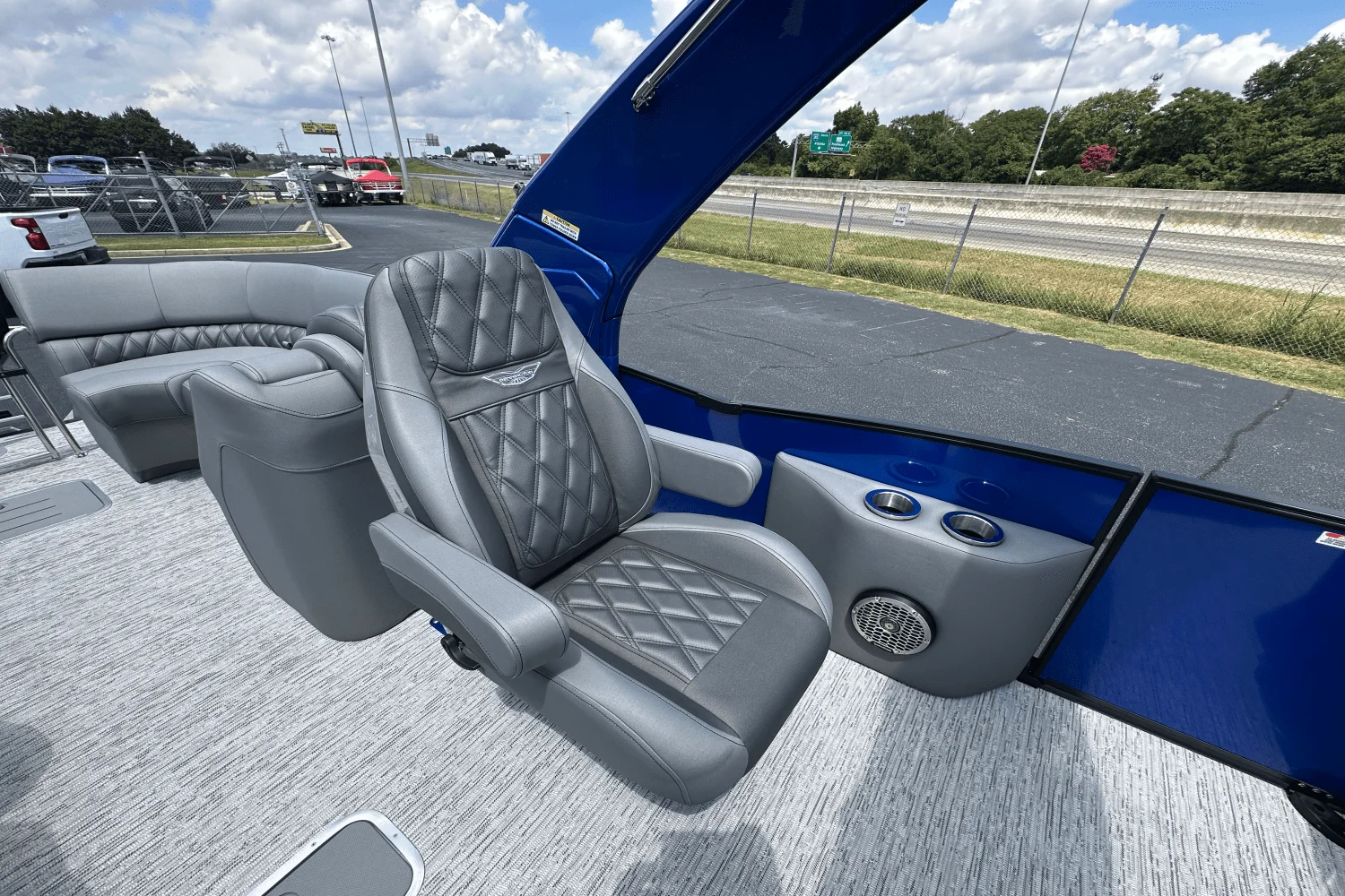 2026 Bennington 25Q Image Thumbnail #15