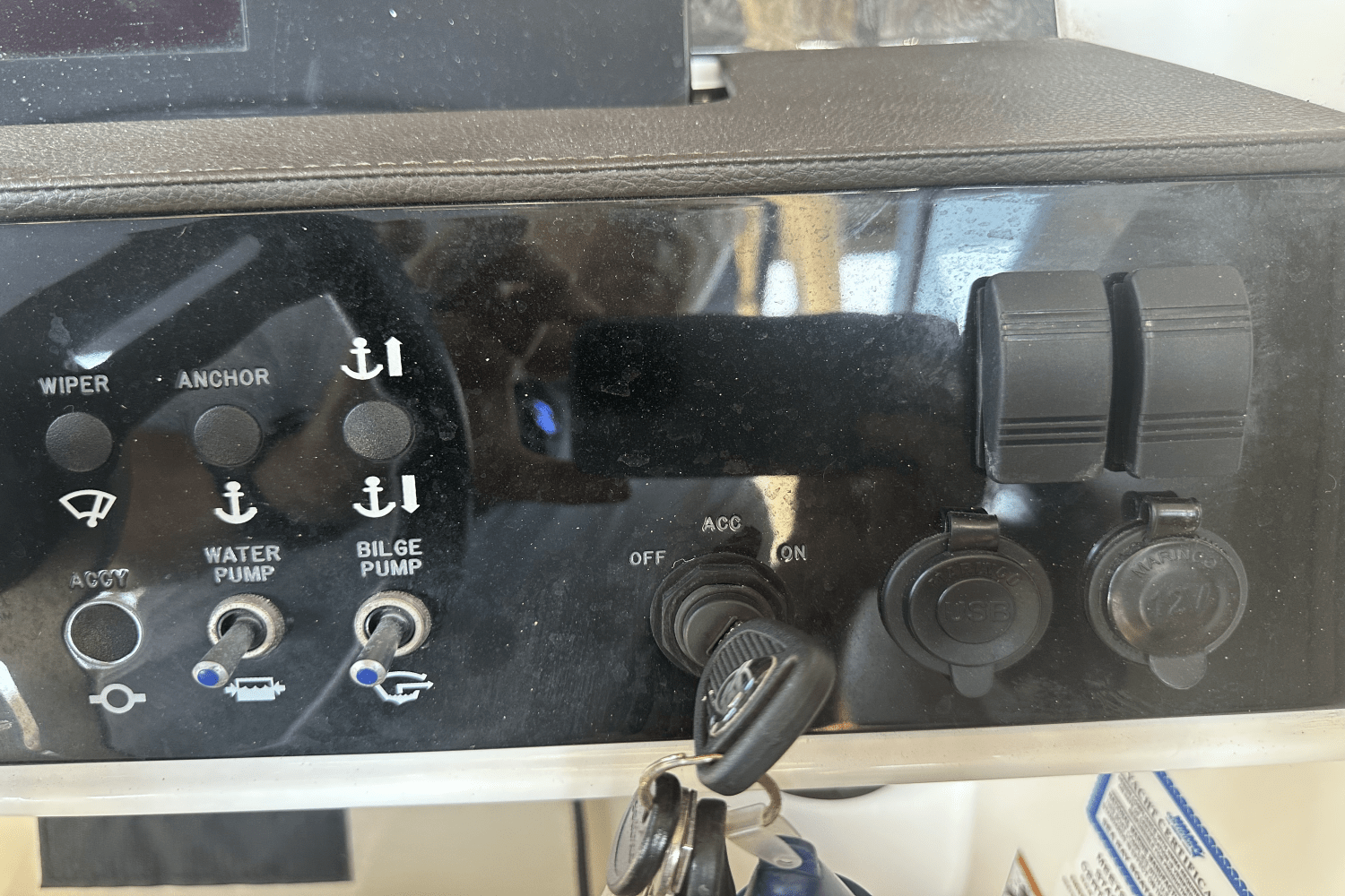 2021 Sea Ray SDX 270 OB Image Thumbnail #20