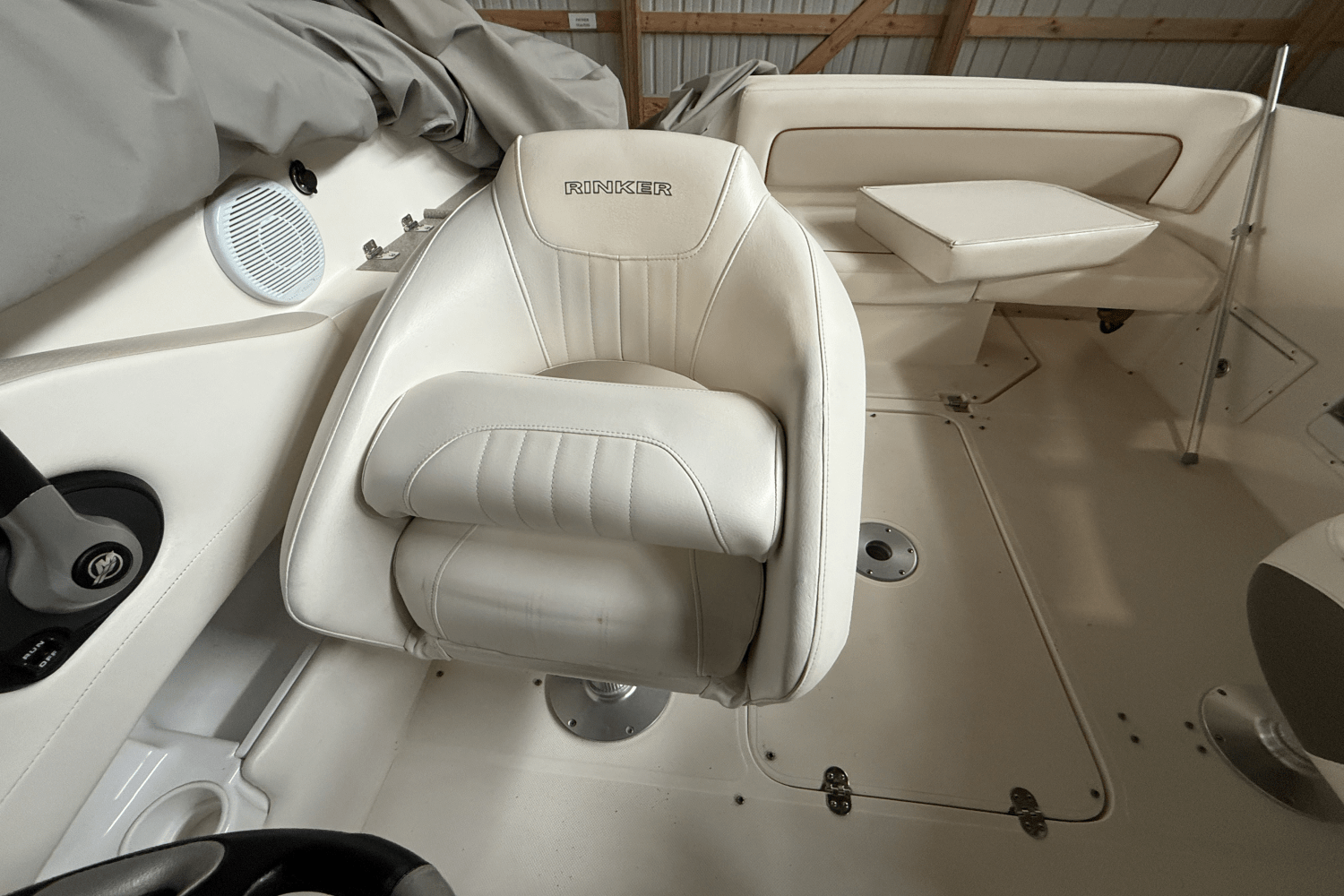 2006 Rinker ATLANTIC 230 Image Thumbnail #12