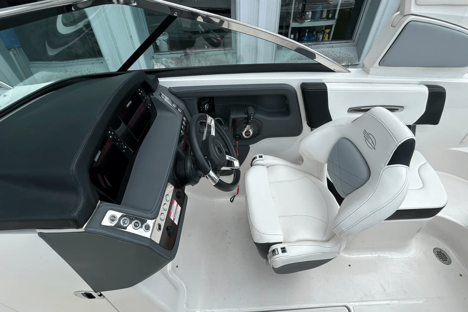 2022 Chaparral 267 SSX Image Thumbnail #18