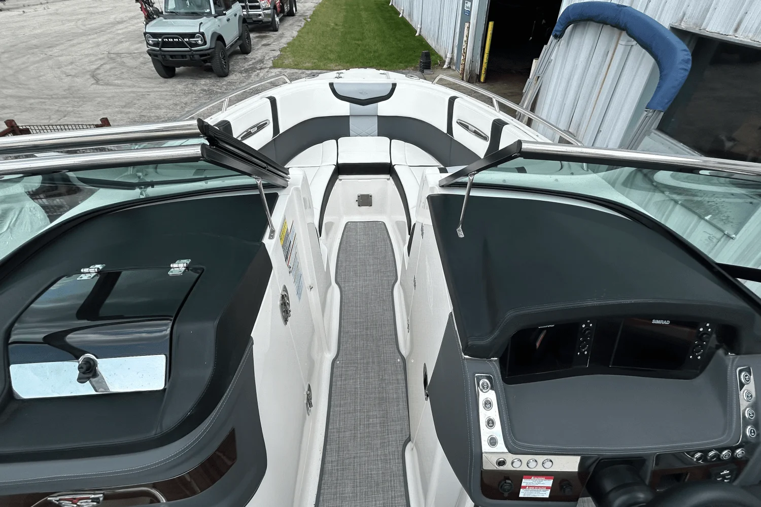 2022 Chaparral 267 SSX Image Thumbnail #15