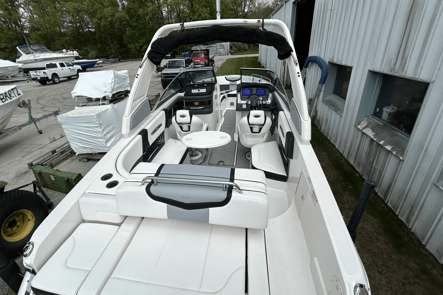 2022 Chaparral 267 SSX Image Thumbnail #8