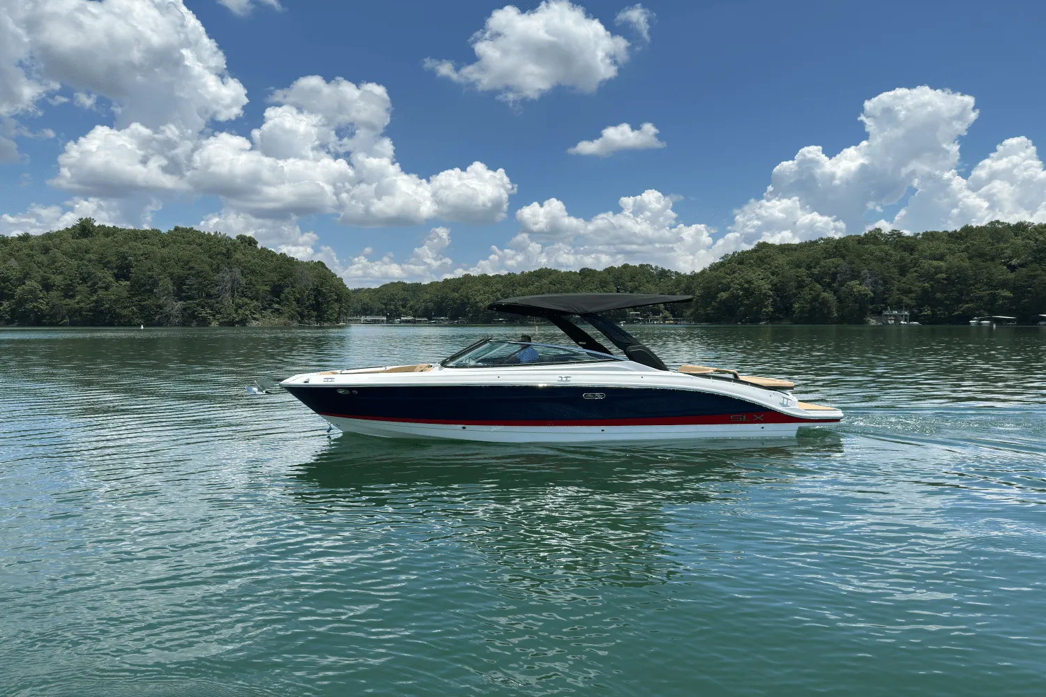 2026 Sea Ray SLX 280 Image Thumbnail #0