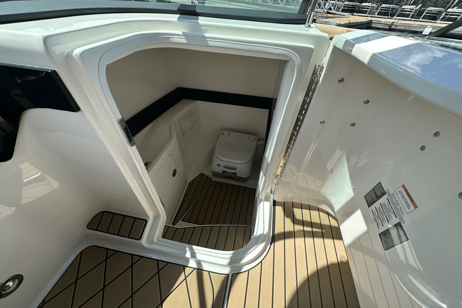 2026 Sea Ray 280SLX Image Thumbnail #20