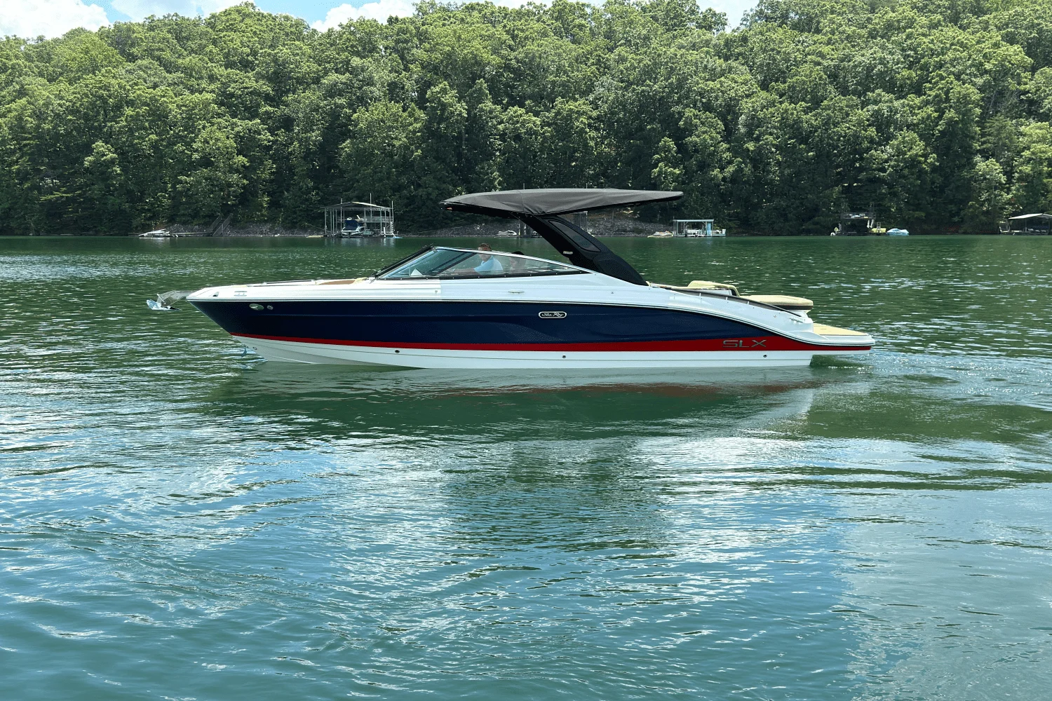 2026 Sea Ray SLX 280 Image Thumbnail #9