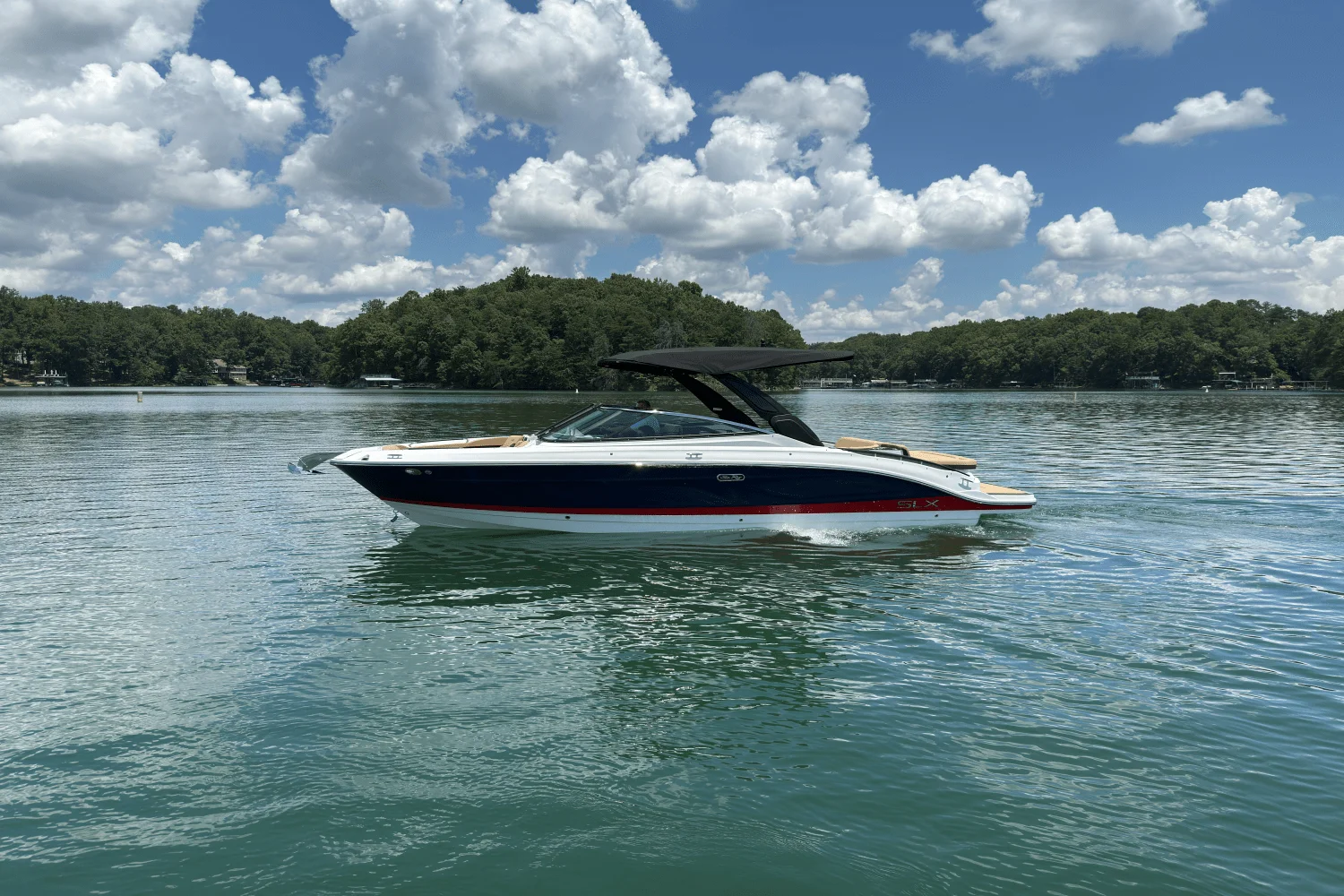2026 Sea Ray SLX 280 Image Thumbnail #1