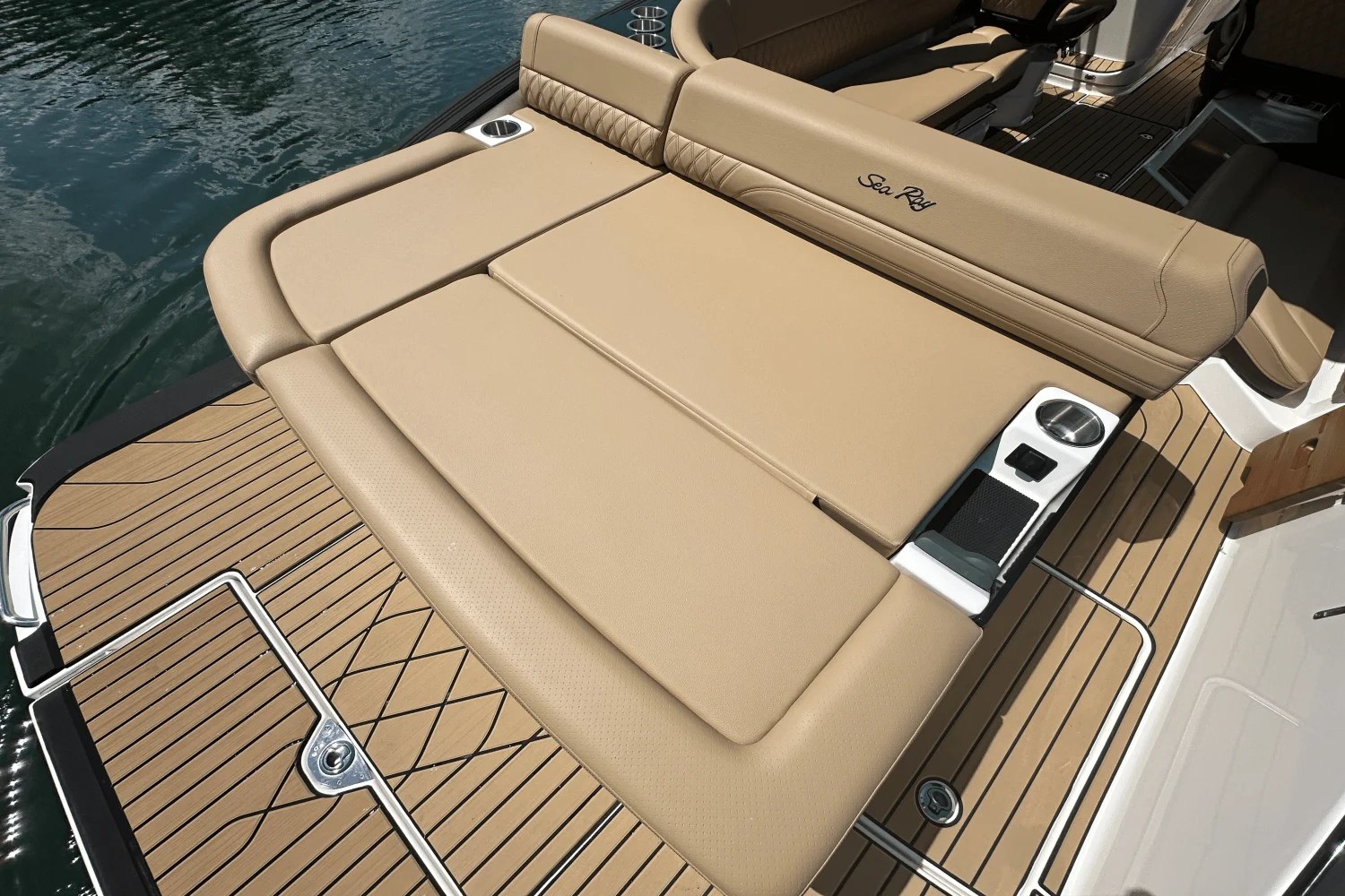 2026 Sea Ray SLX 280 Image Thumbnail #25