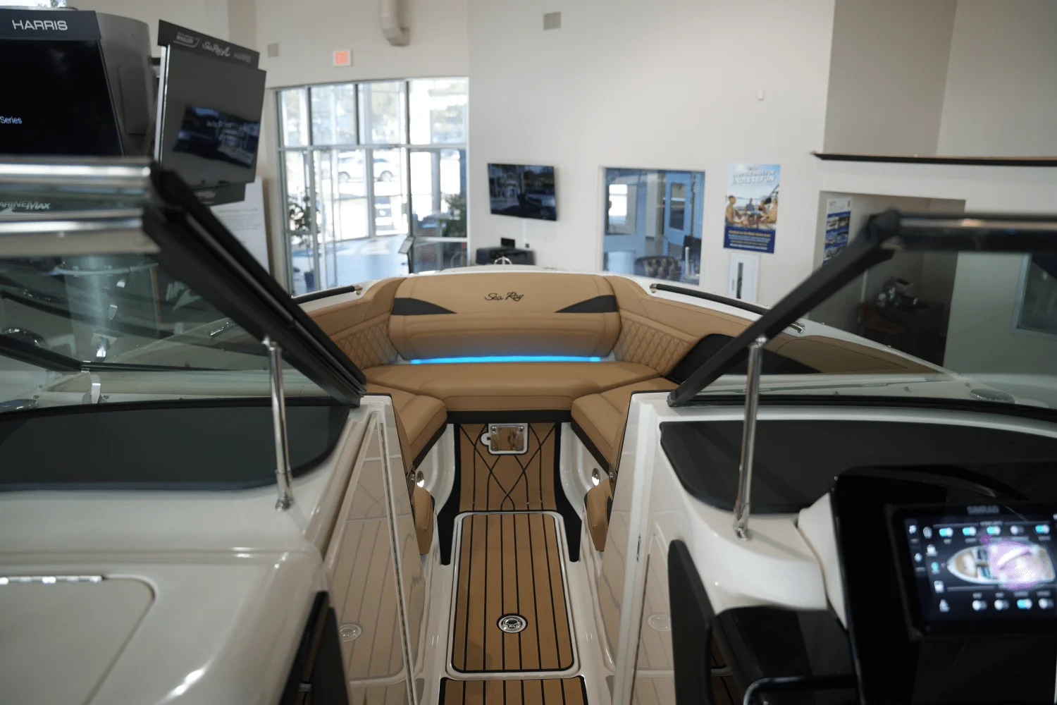 2026 Sea Ray SLX 260 Image Thumbnail #25