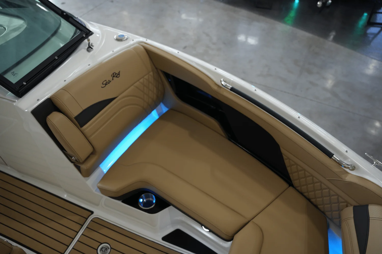 2026 Sea Ray SLX 260 Image Thumbnail #31