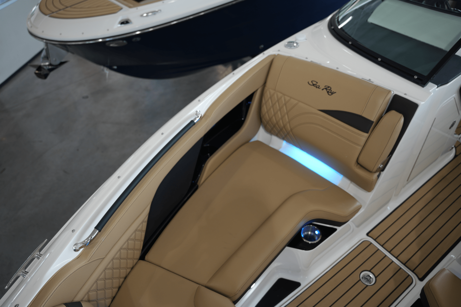 2026 Sea Ray SLX 260 Image Thumbnail #30