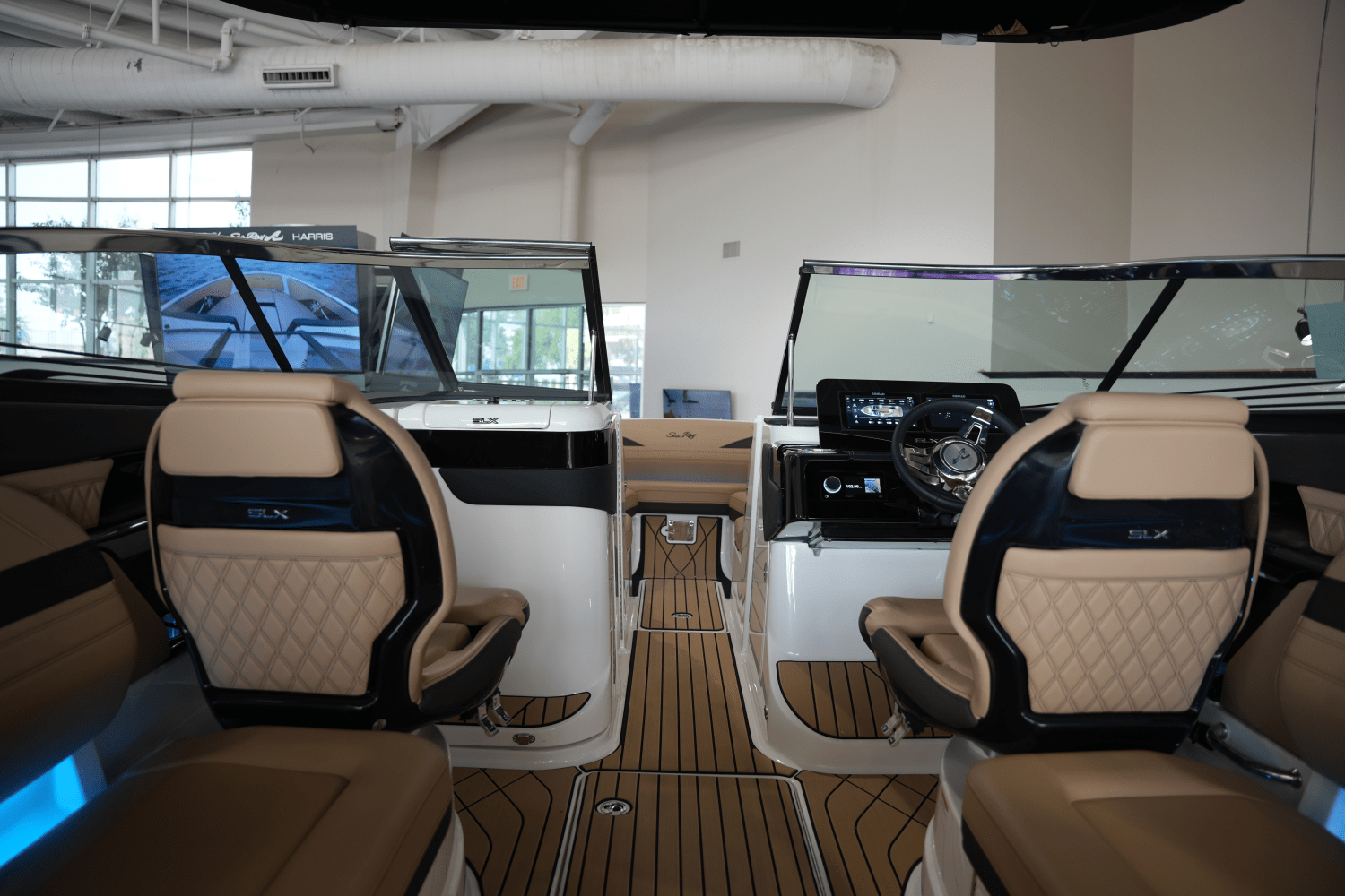 2026 Sea Ray SLX 260 Image Thumbnail #21