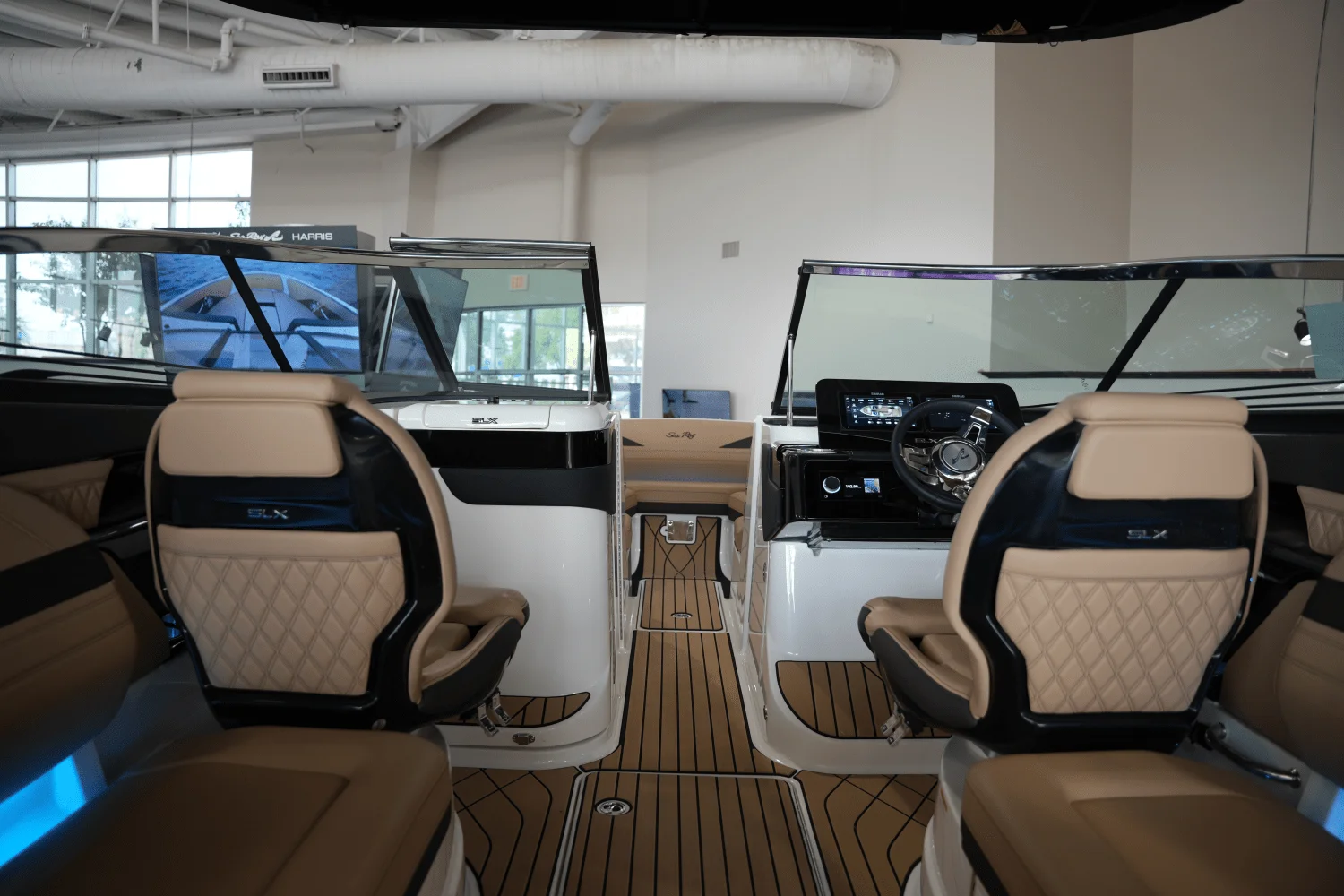 2026 Sea Ray SLX 260 Image Thumbnail #21