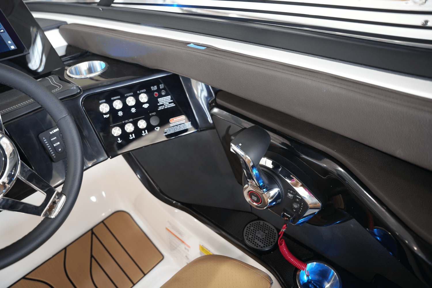 2026 Sea Ray SLX 260 Image Thumbnail #19