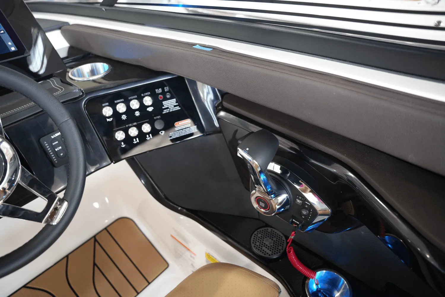 2026 Sea Ray SLX 260 Image Thumbnail #19