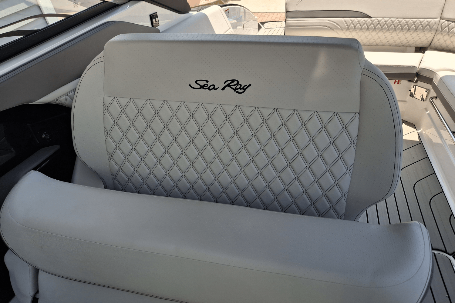 2026 Sea Ray 280SXO Image Thumbnail #20