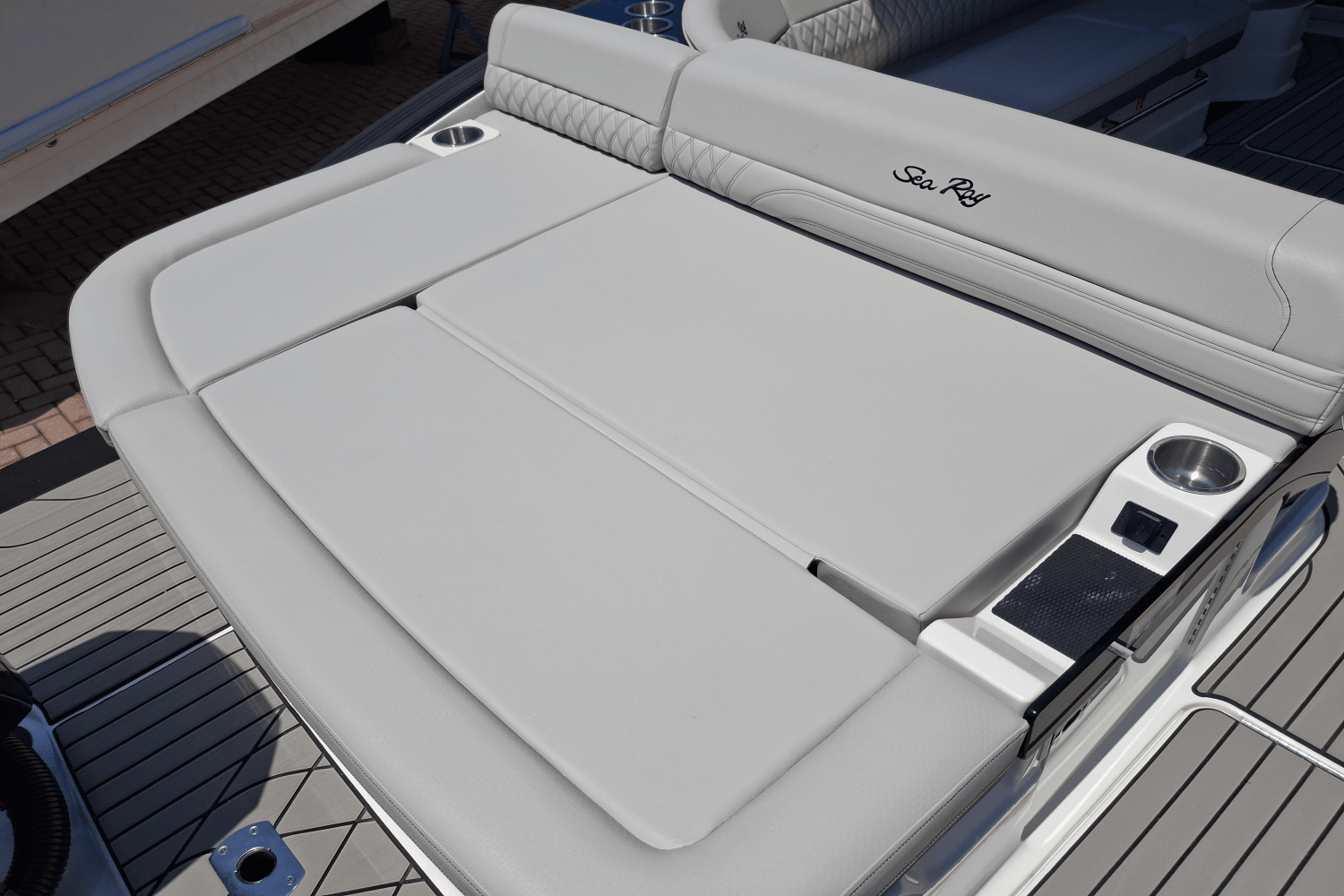 2026 Sea Ray 280SXO Image Thumbnail #24