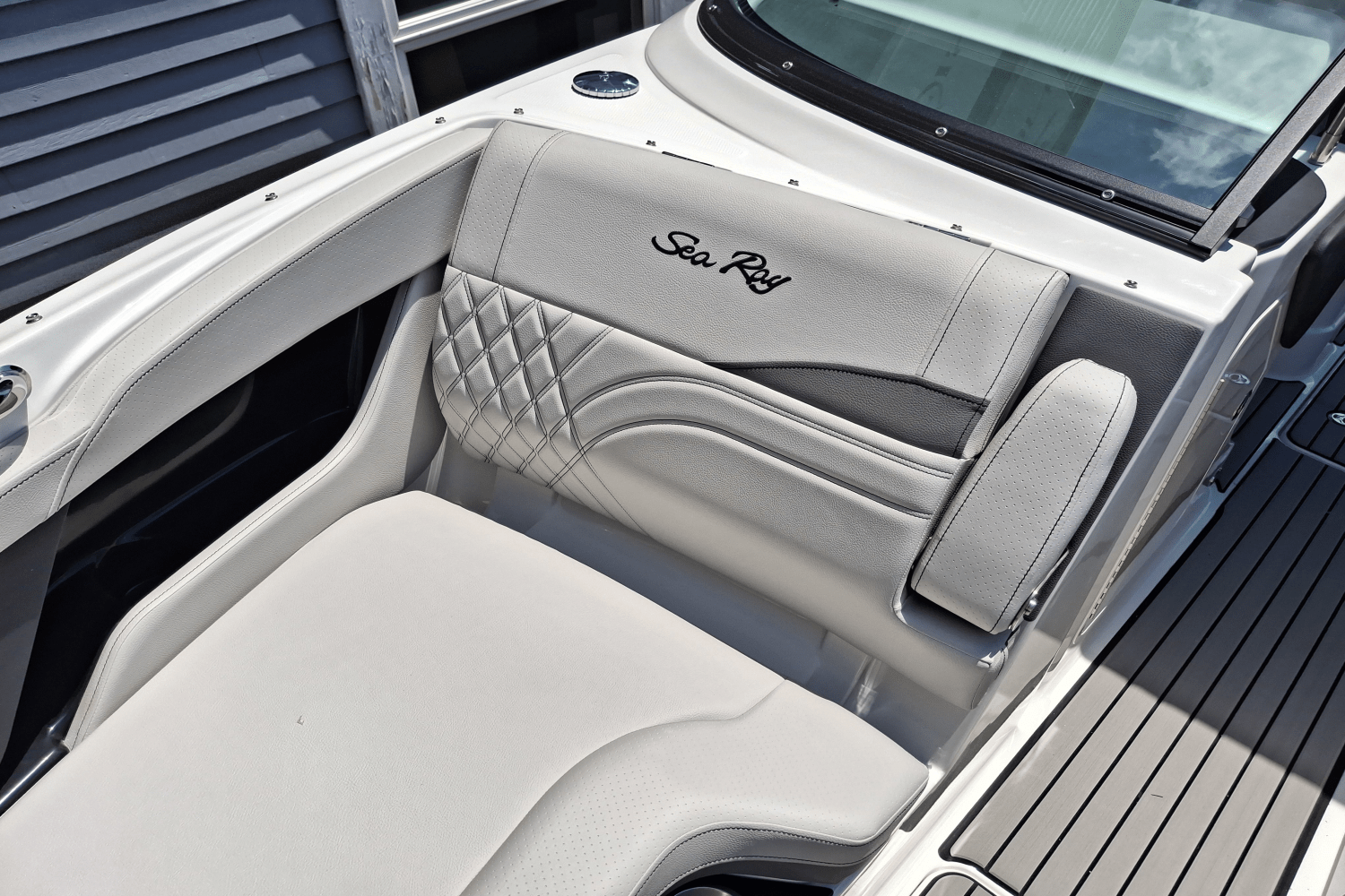 2026 Sea Ray 280SXO Image Thumbnail #9
