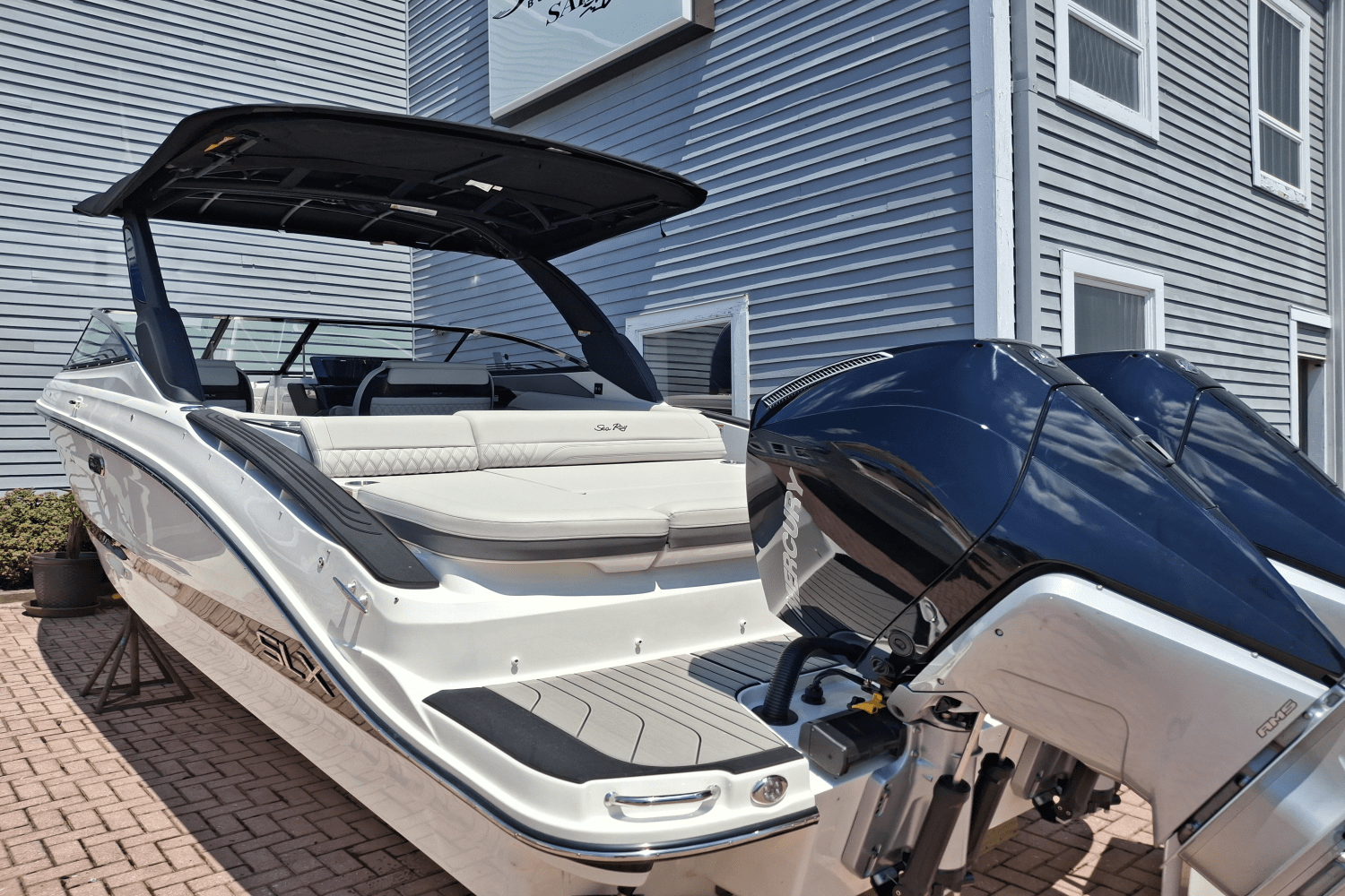2026 Sea Ray 280SXO Image Thumbnail #2