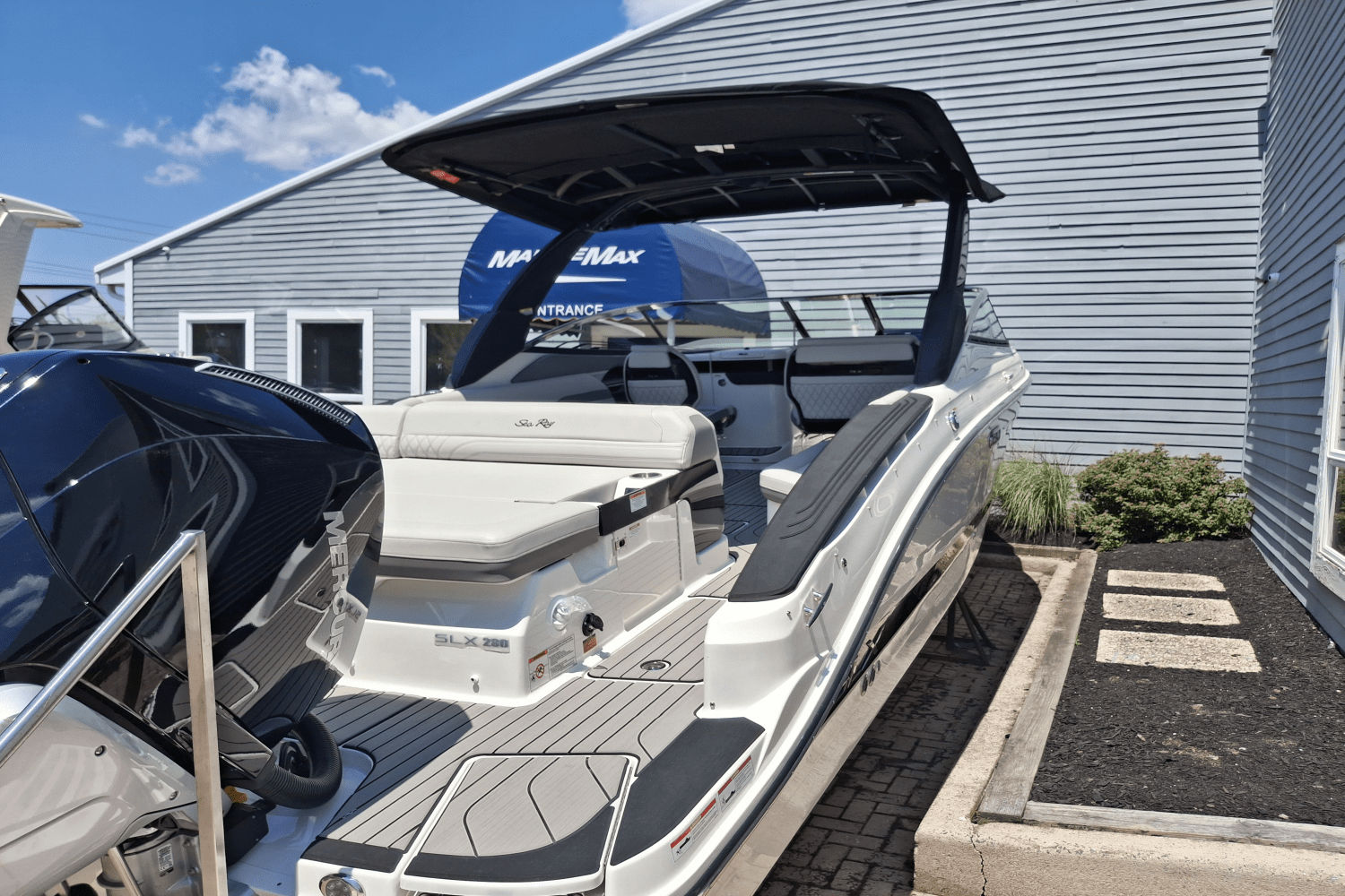 2026 Sea Ray 280SXO Image Thumbnail #1