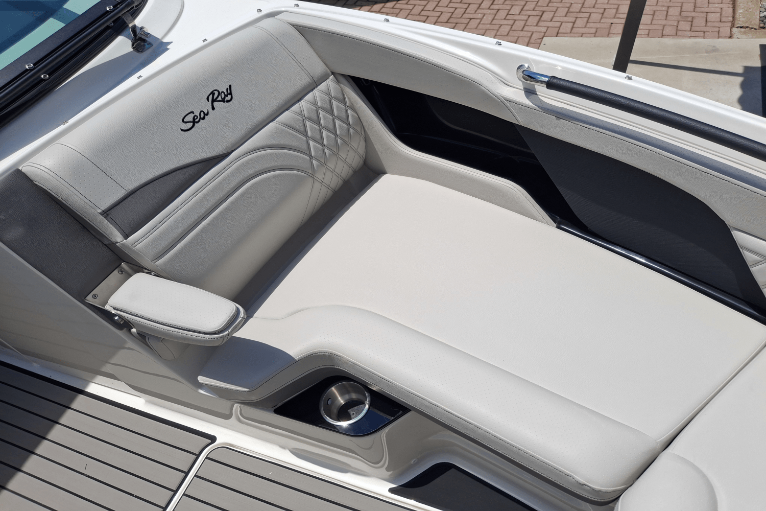 2026 Sea Ray 280SXO Image Thumbnail #10