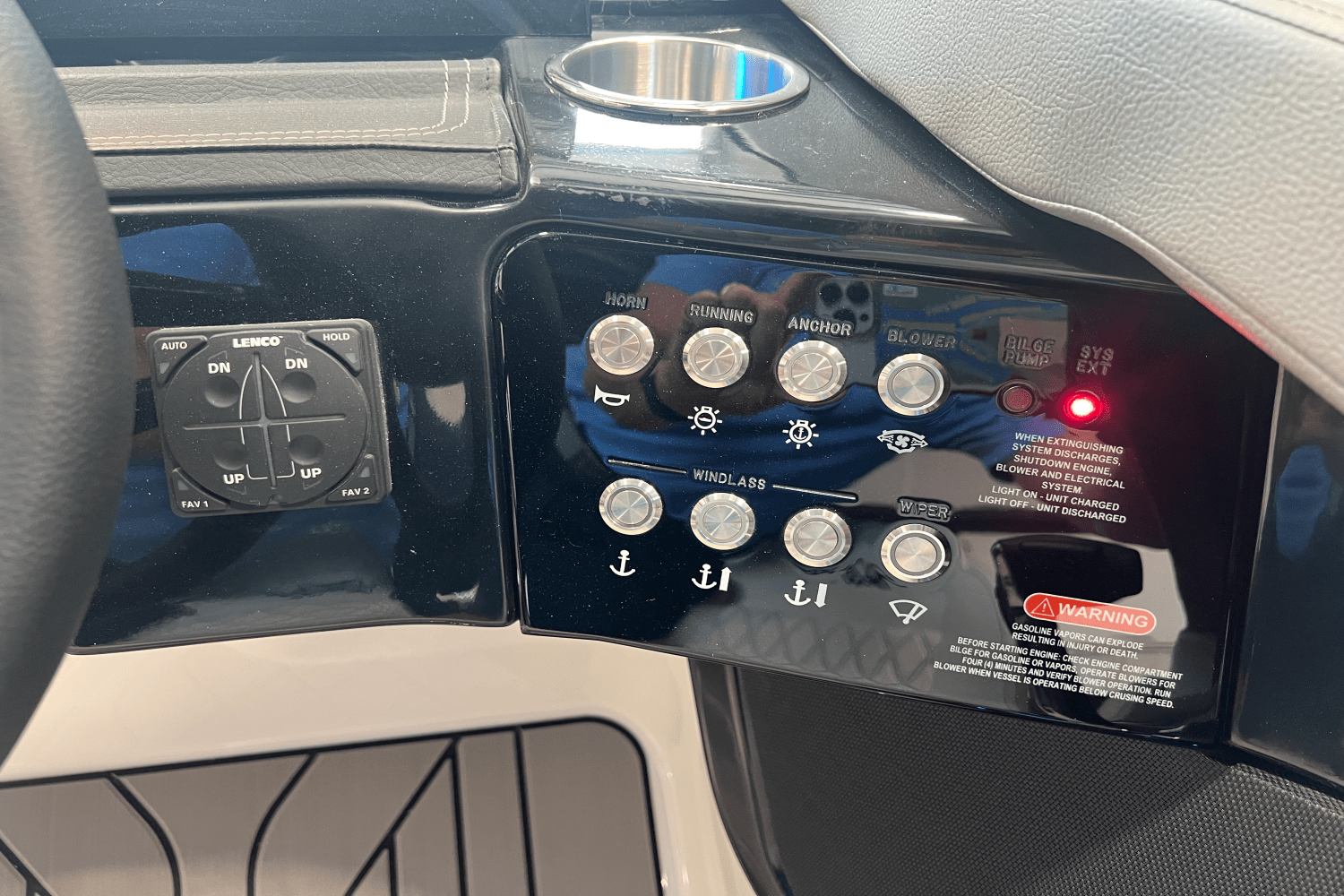 2026 Sea Ray SLX 260 Image Thumbnail #18