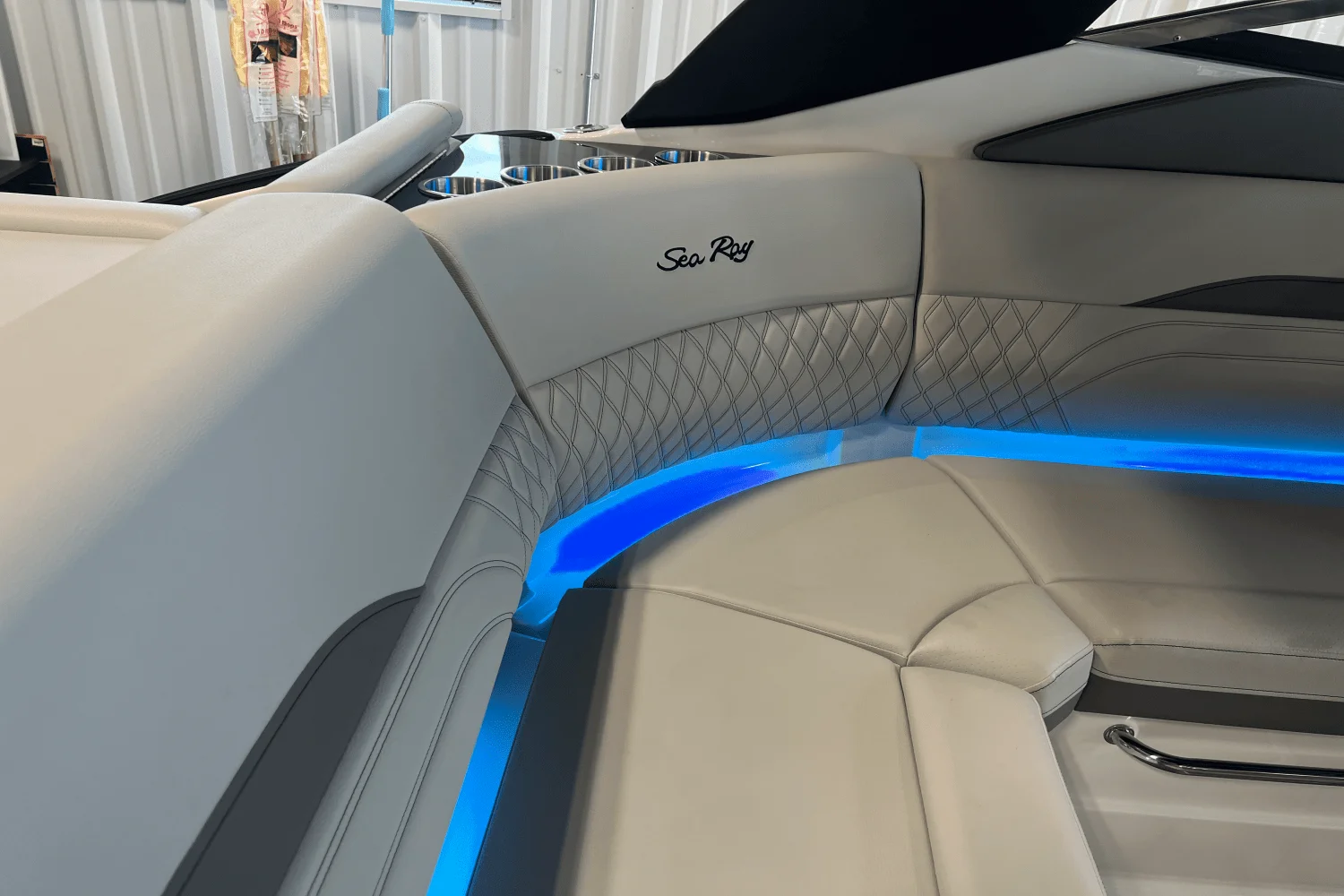 2026 Sea Ray SLX 260 Image Thumbnail #28