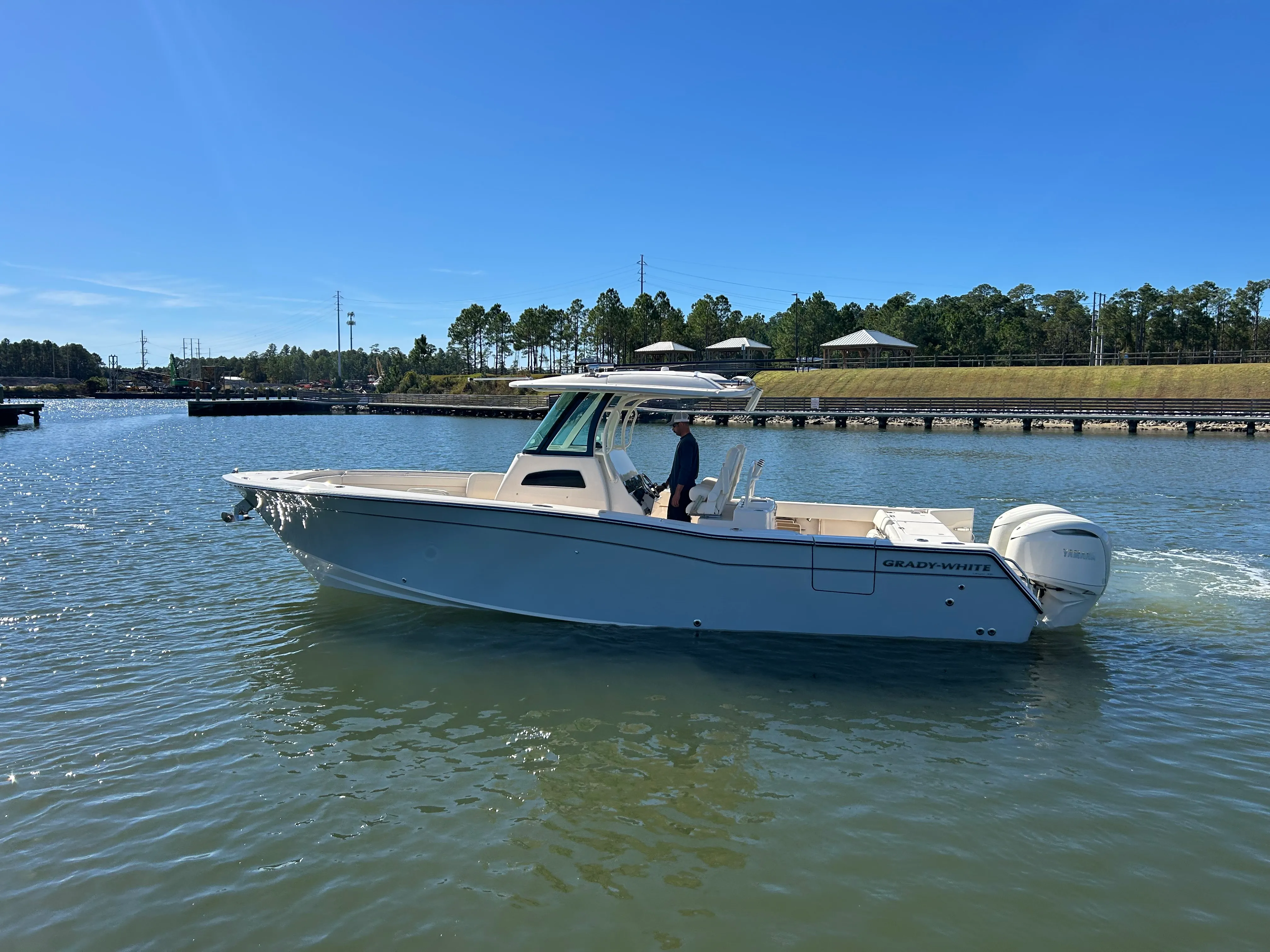 2026 Grady-White Canyon 306 Image Thumbnail #5