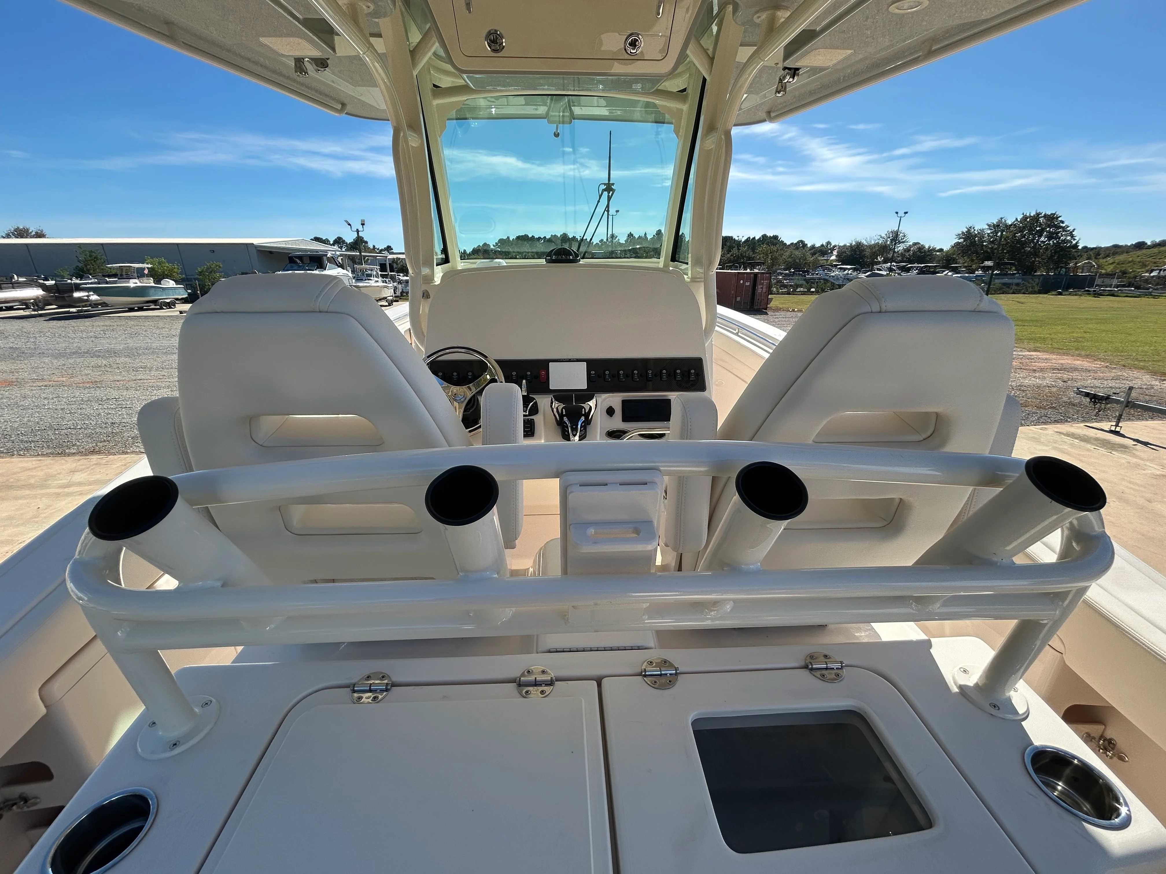 2026 Grady-White Canyon 306 Image Thumbnail #13