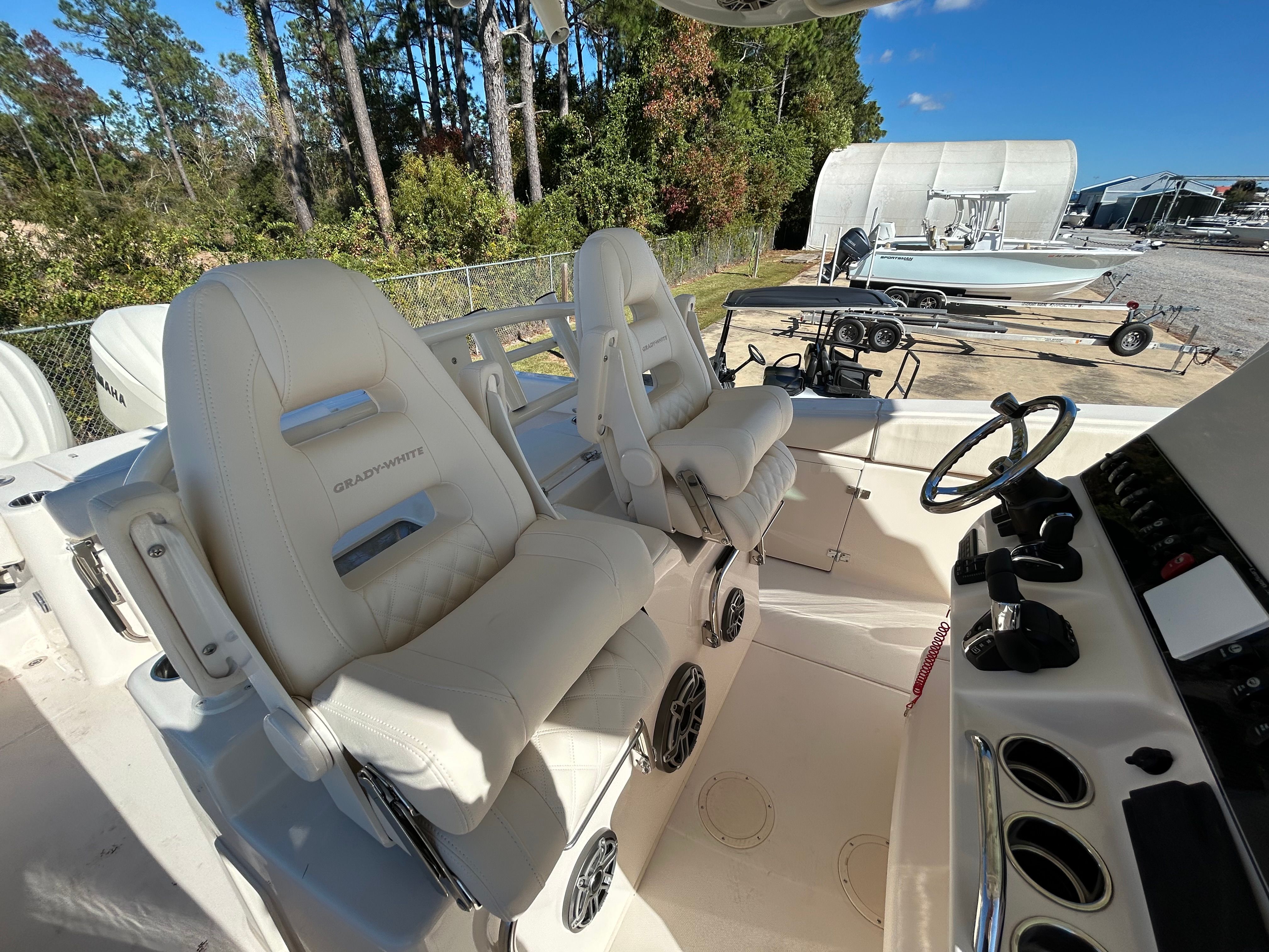 2026 Grady-White Canyon 306 Image Thumbnail #23