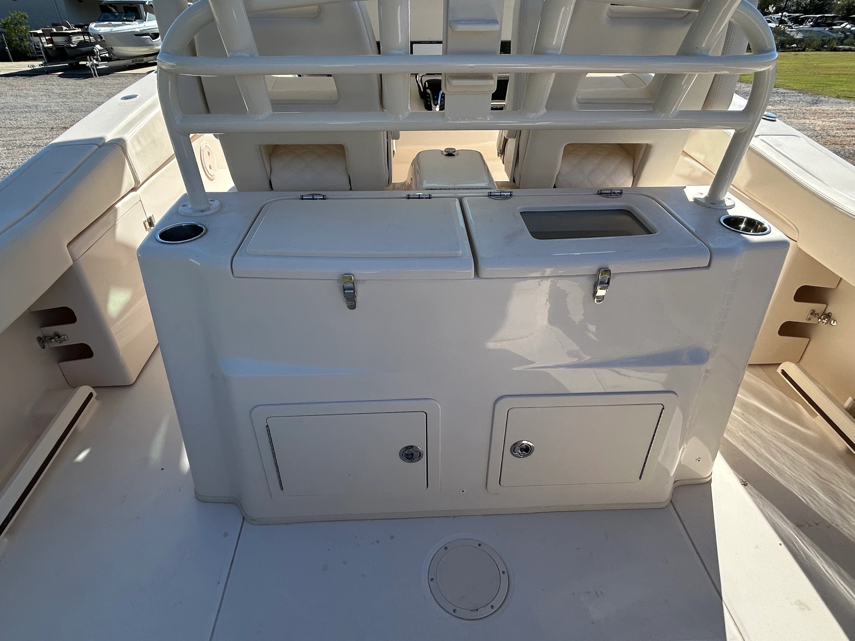 2026 Grady-White Canyon 306 Image Thumbnail #11