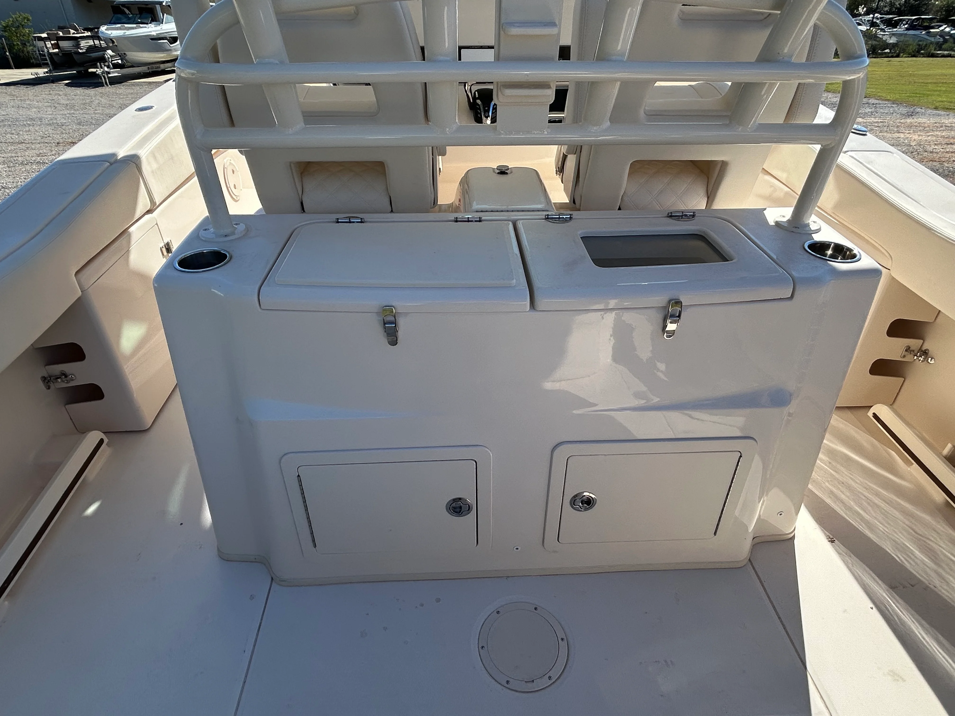 2026 Grady-White Canyon 306 Image Thumbnail #11