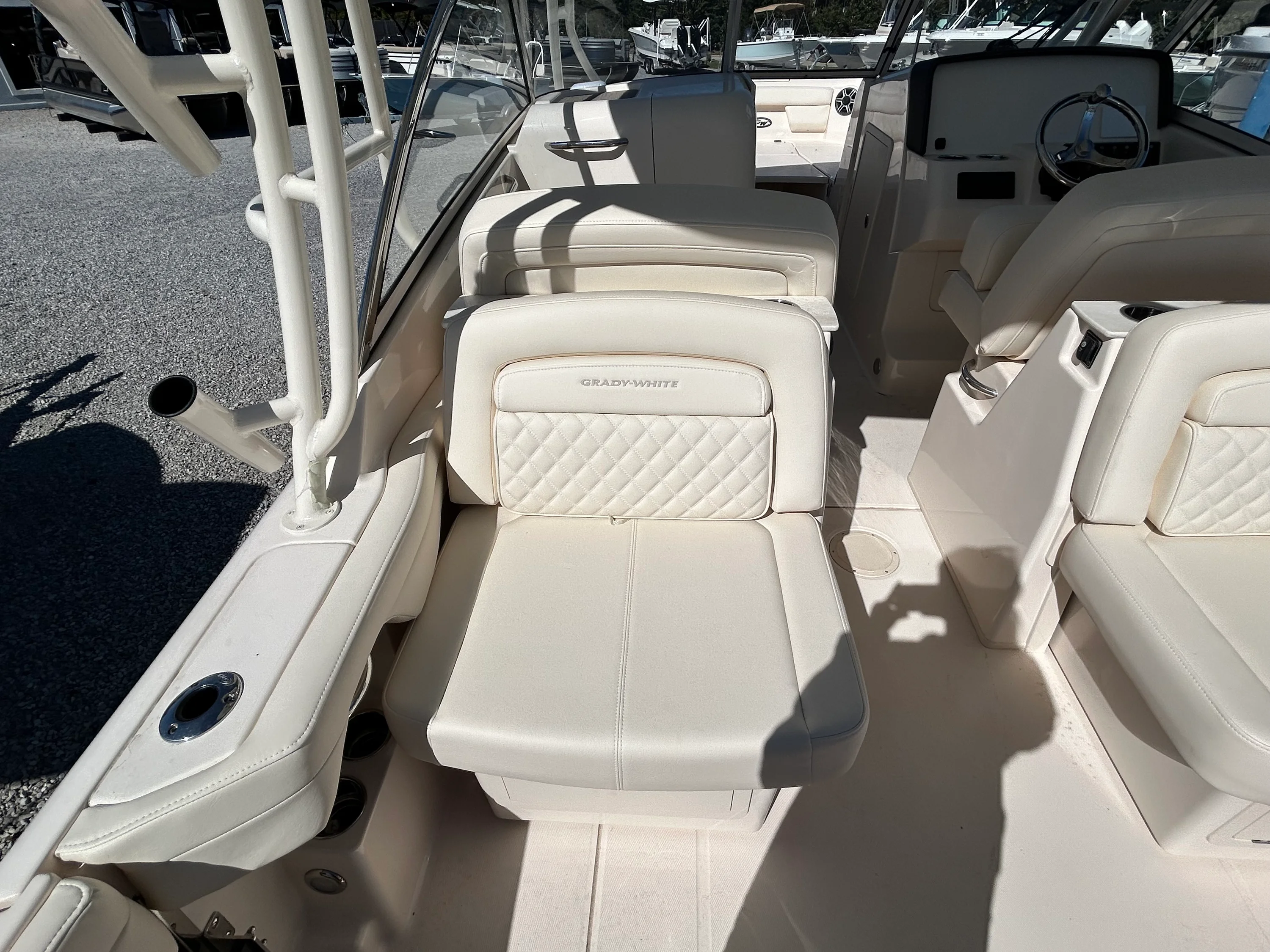 2026 Grady-White Freedom 285 Image Thumbnail #12