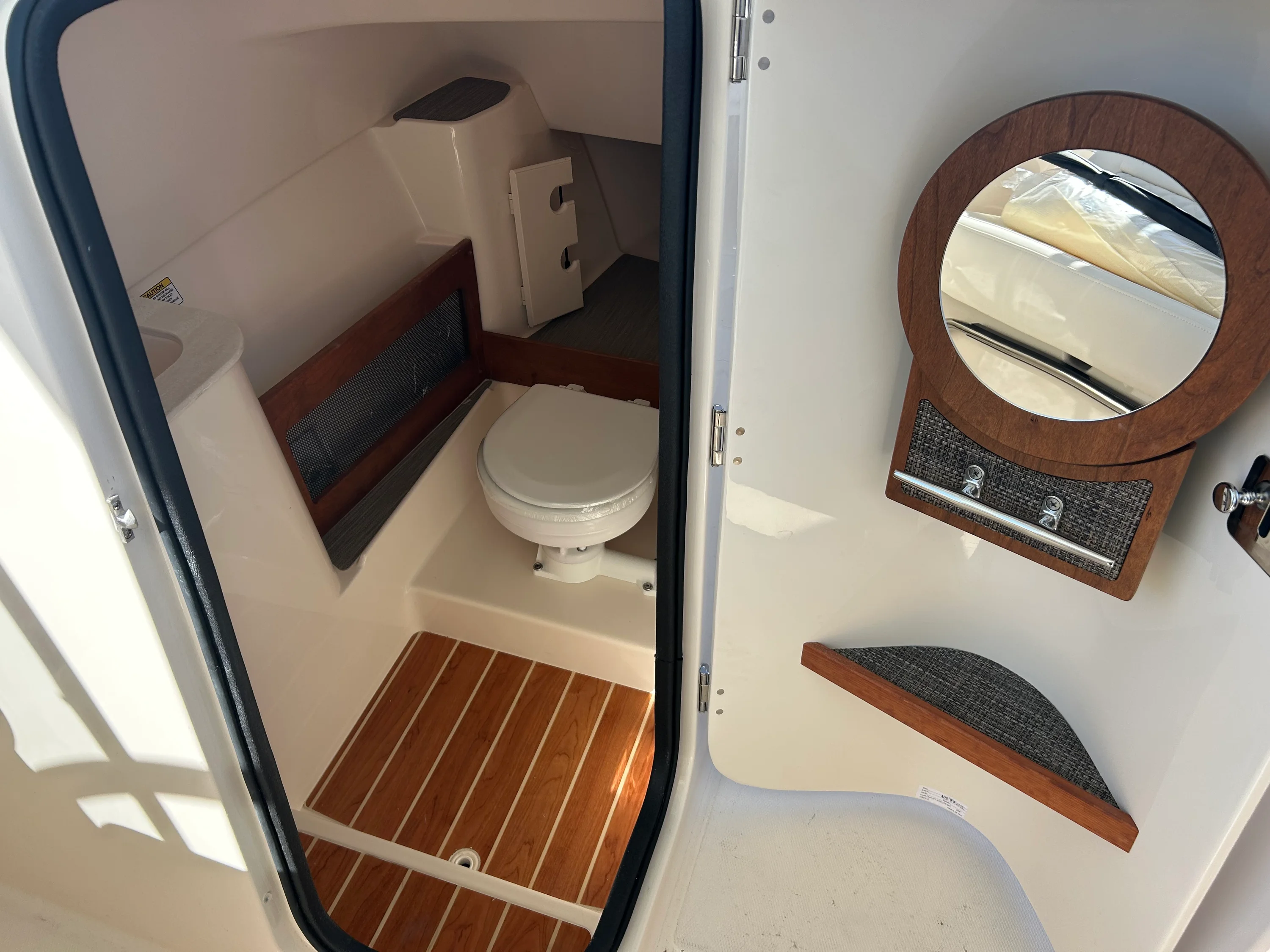 2026 Grady-White Freedom 285 Image Thumbnail #19