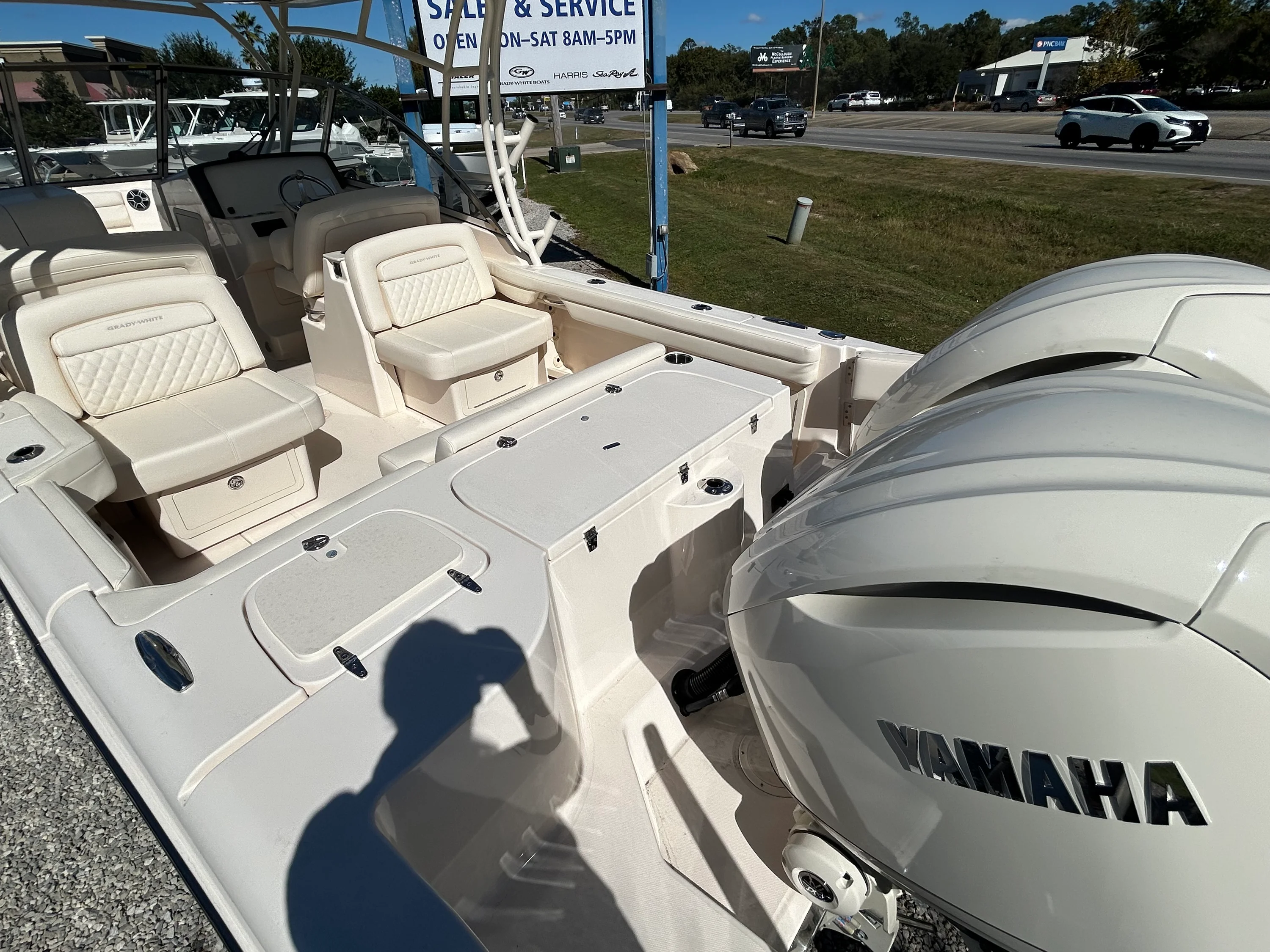 2026 Grady-White Freedom 285 Image Thumbnail #8