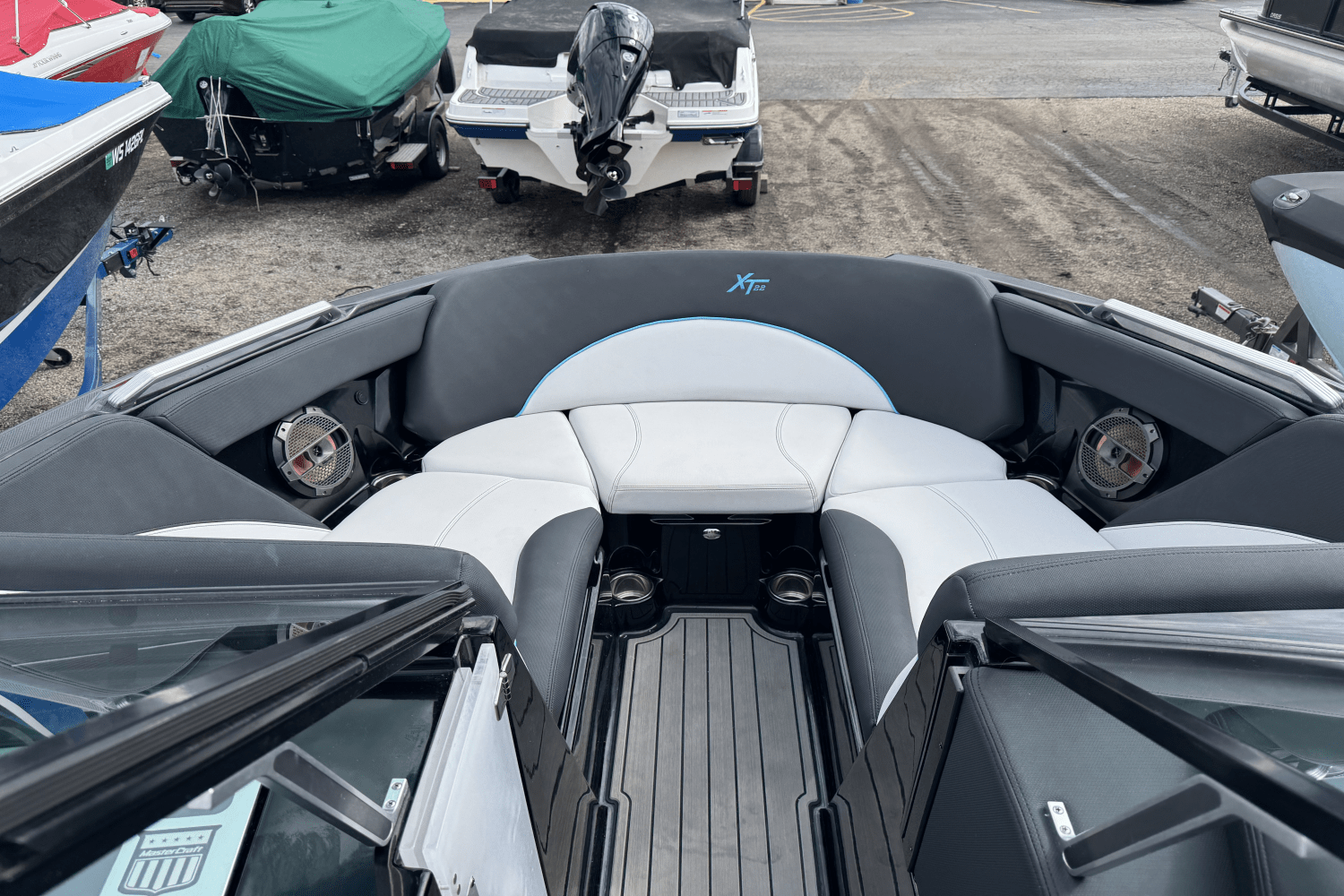 2018 Mastercraft XT22 Image Thumbnail #11