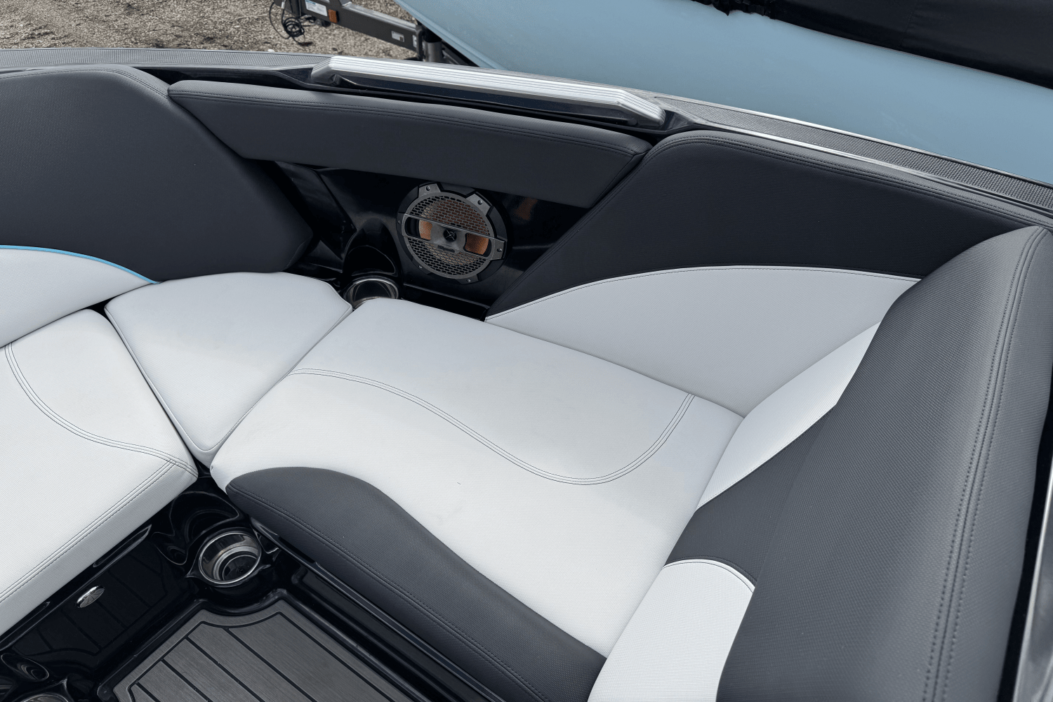 2018 Mastercraft XT22 Image Thumbnail #13