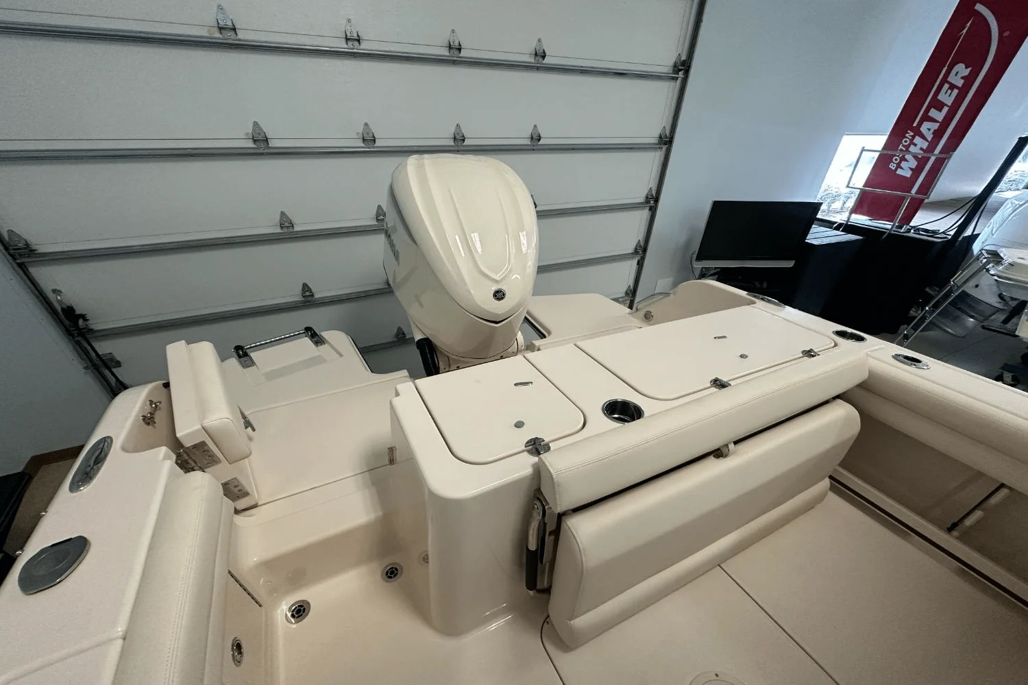 2026 Grady-White Freedom 235 Image Thumbnail #5