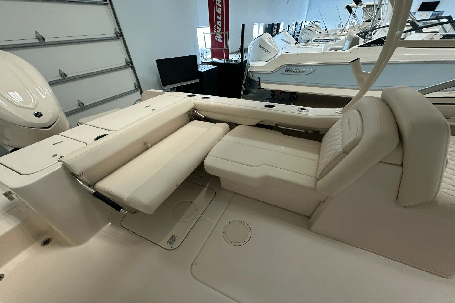 2026 Grady-White Freedom 235 Image Thumbnail #8