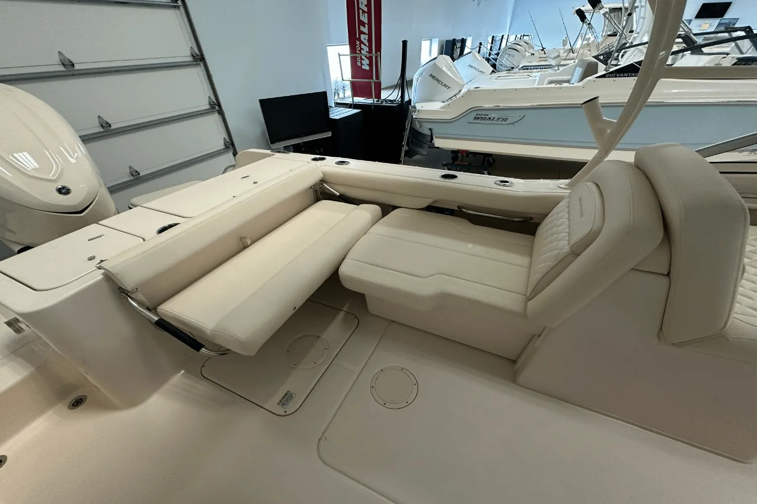 2026 Grady-White Freedom 235 Image Thumbnail #8