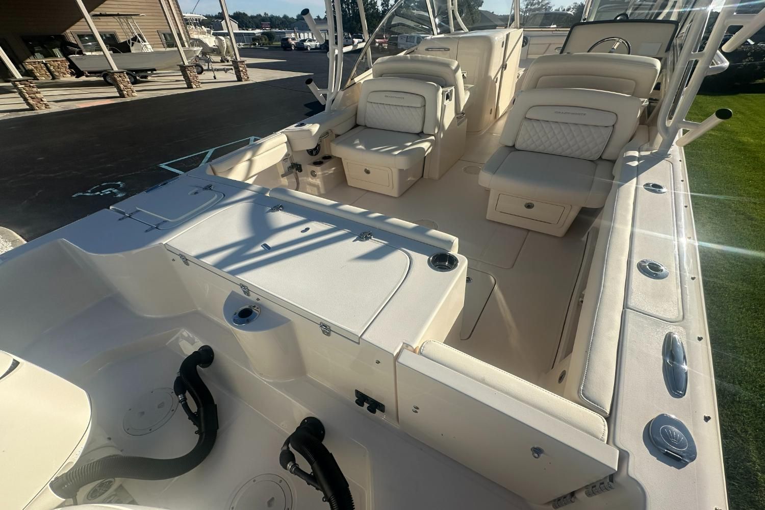 2026 Grady-White Freedom 285 Image Thumbnail #5