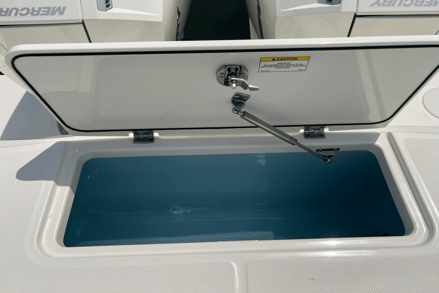 2023 Boston Whaler 330 OUTRAGE Image Thumbnail #30