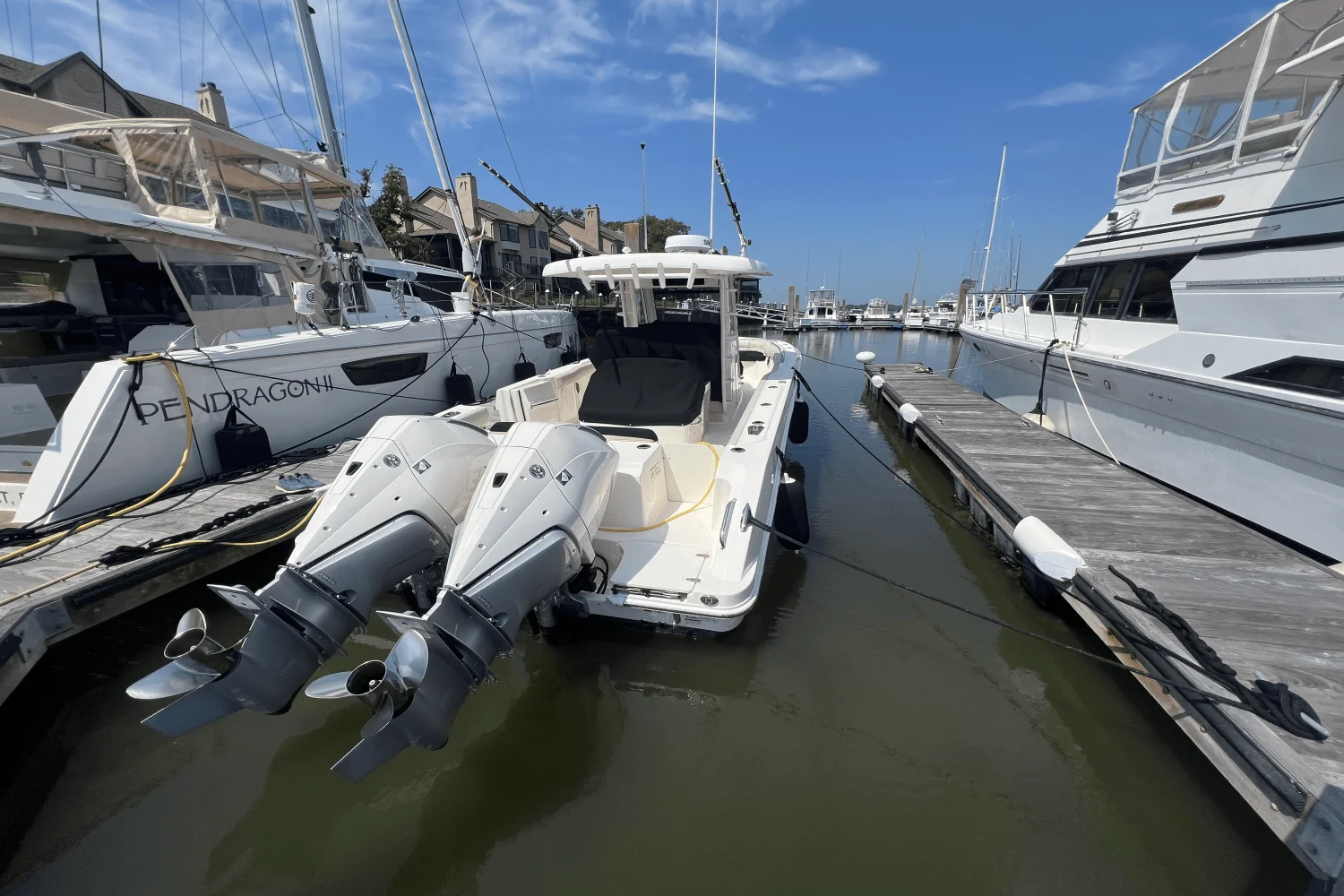 2023 Boston Whaler 330 OUTRAGE Image Thumbnail #3