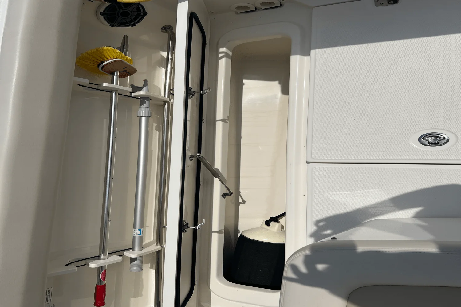 2023 Boston Whaler 330 OUTRAGE Image Thumbnail #32